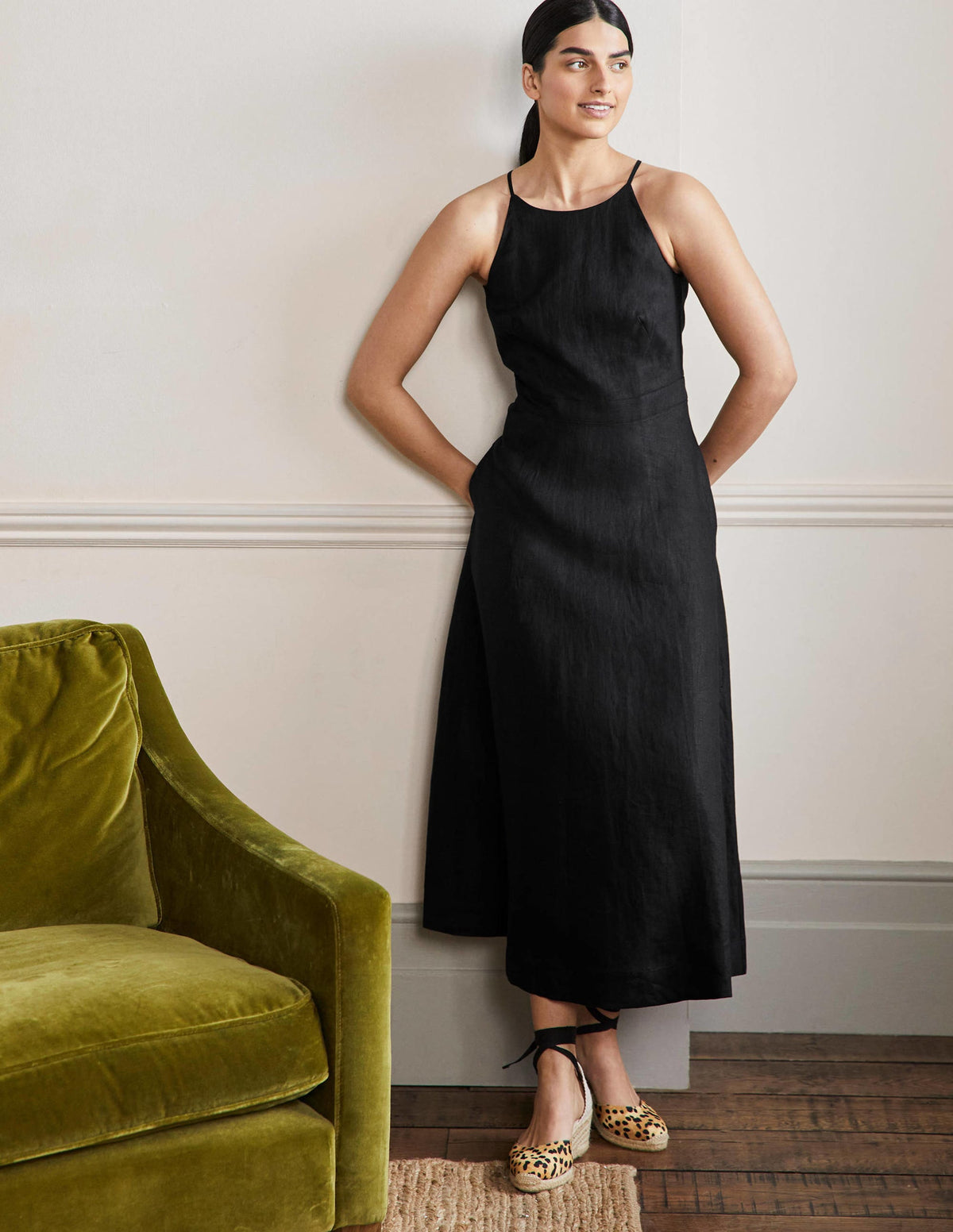Halterneck Linen Midi Dress-Black-4