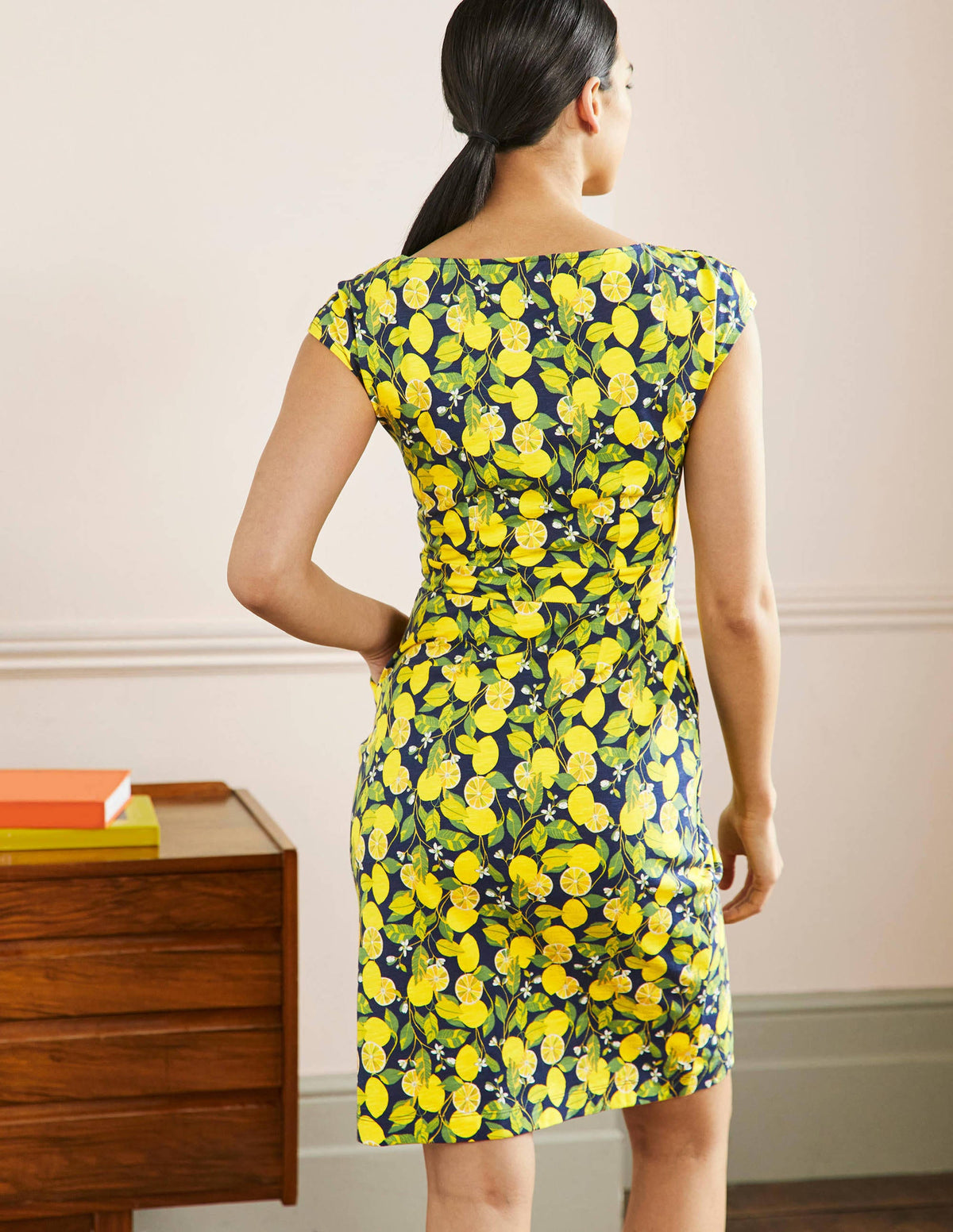 Florrie Jerseykleid-Französisches Navy, Zitronenranke - Image 3
