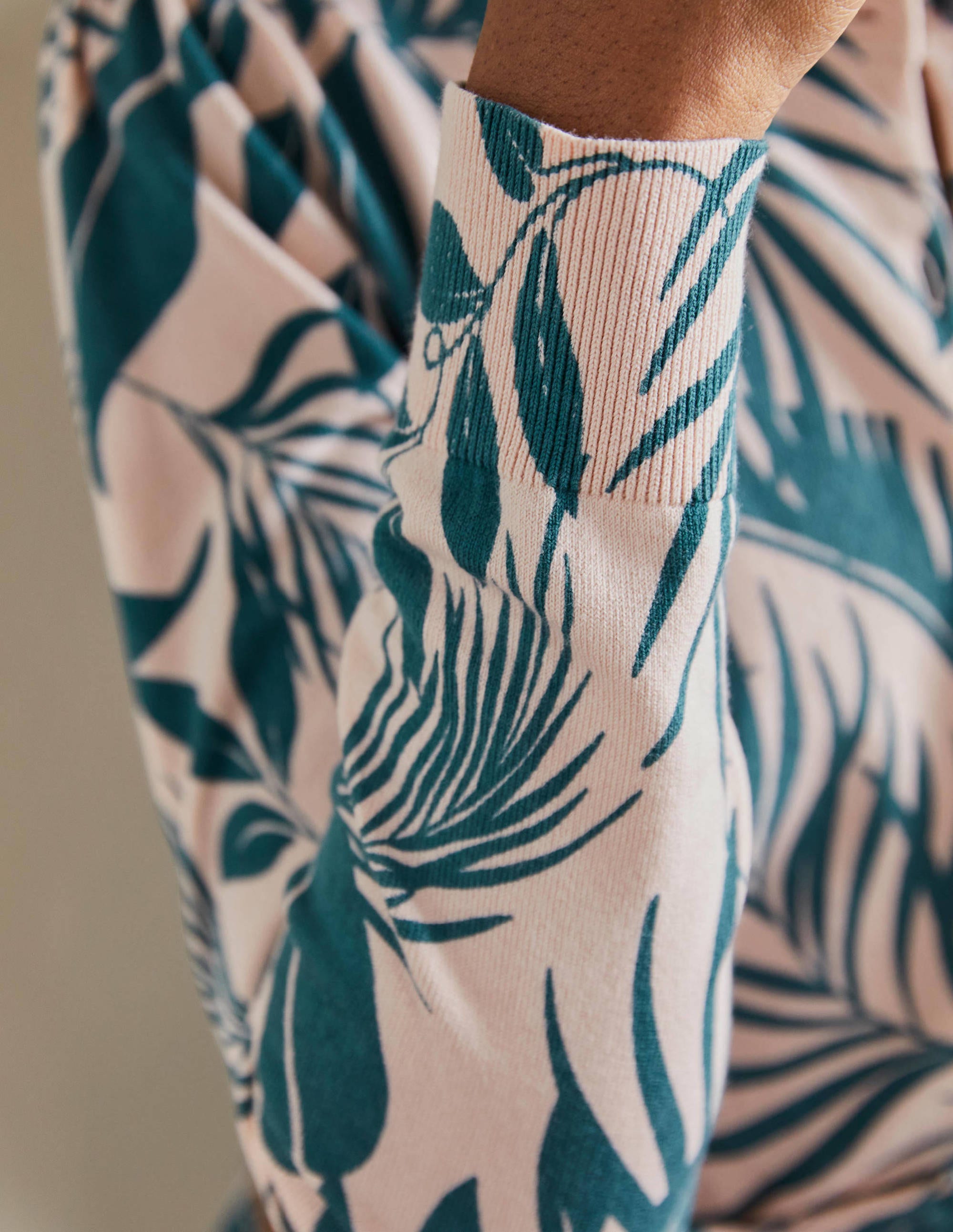 Cotton Crew Neck Cardigan-Milkshake, Tropic Foliage - Image 5