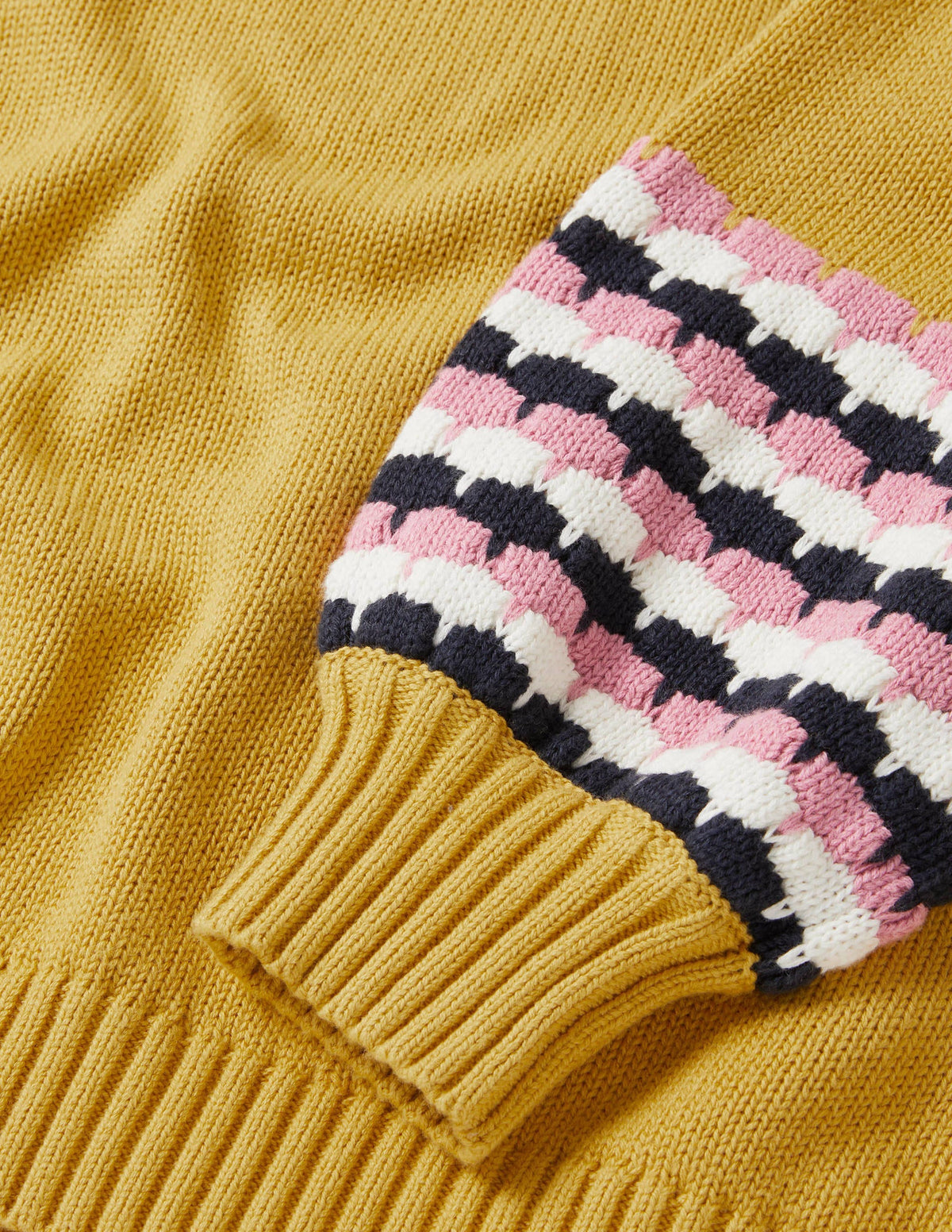 Pullover mit V-Ausschnitt und Ziernähten an den Bündchen-Buttergelb, Gestreift - Image 6