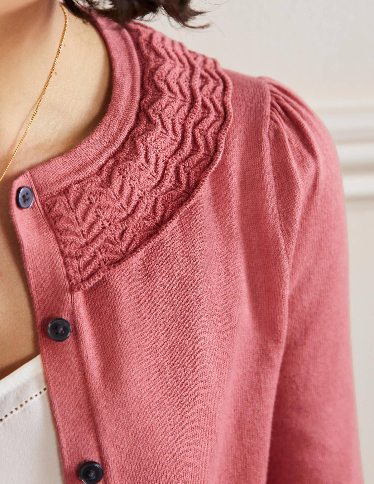 Cardigan mit Kragendetail-Staubrot-5