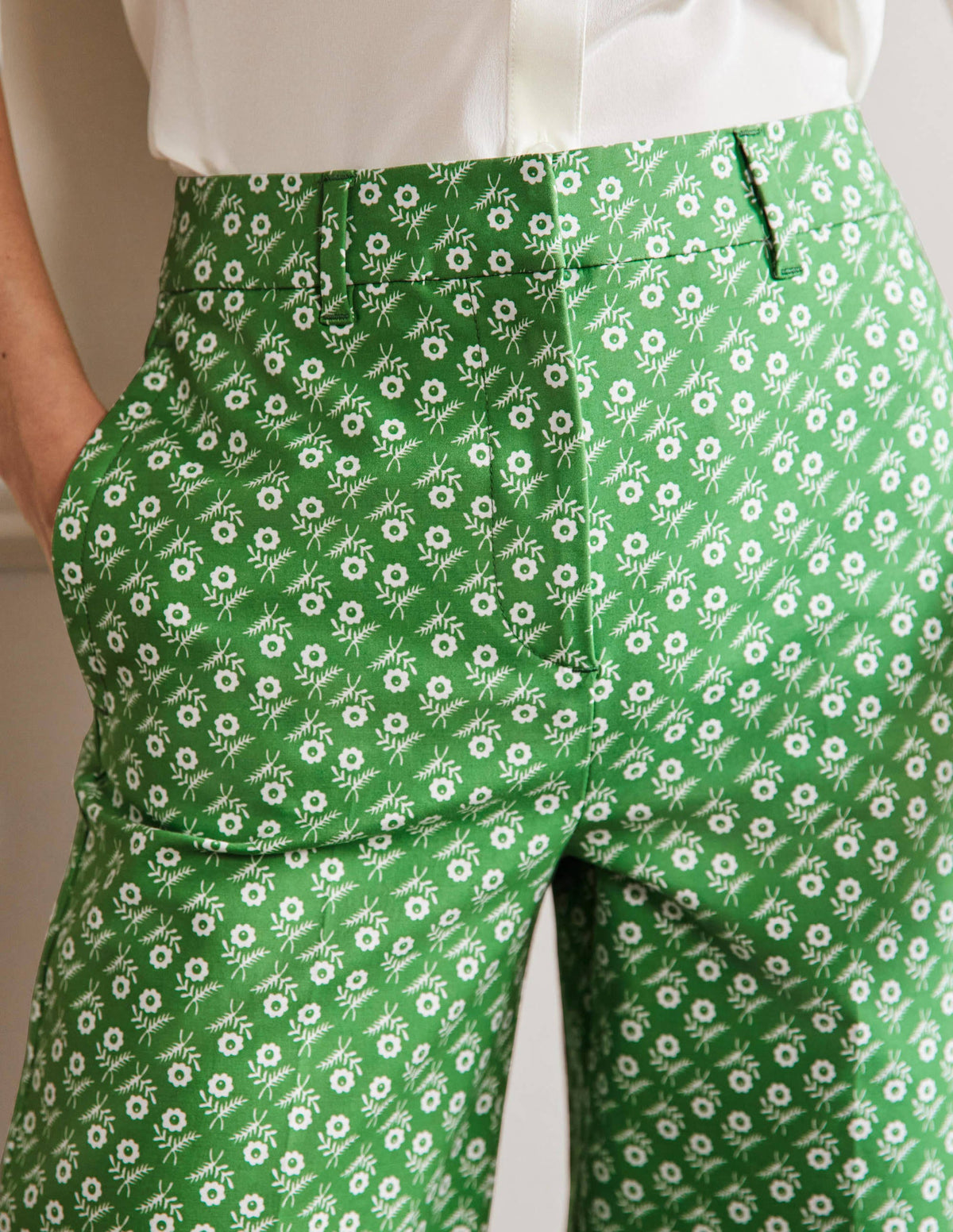High Waisted Richmond Trousers-English Ivy, Loose Sprig - Image 4