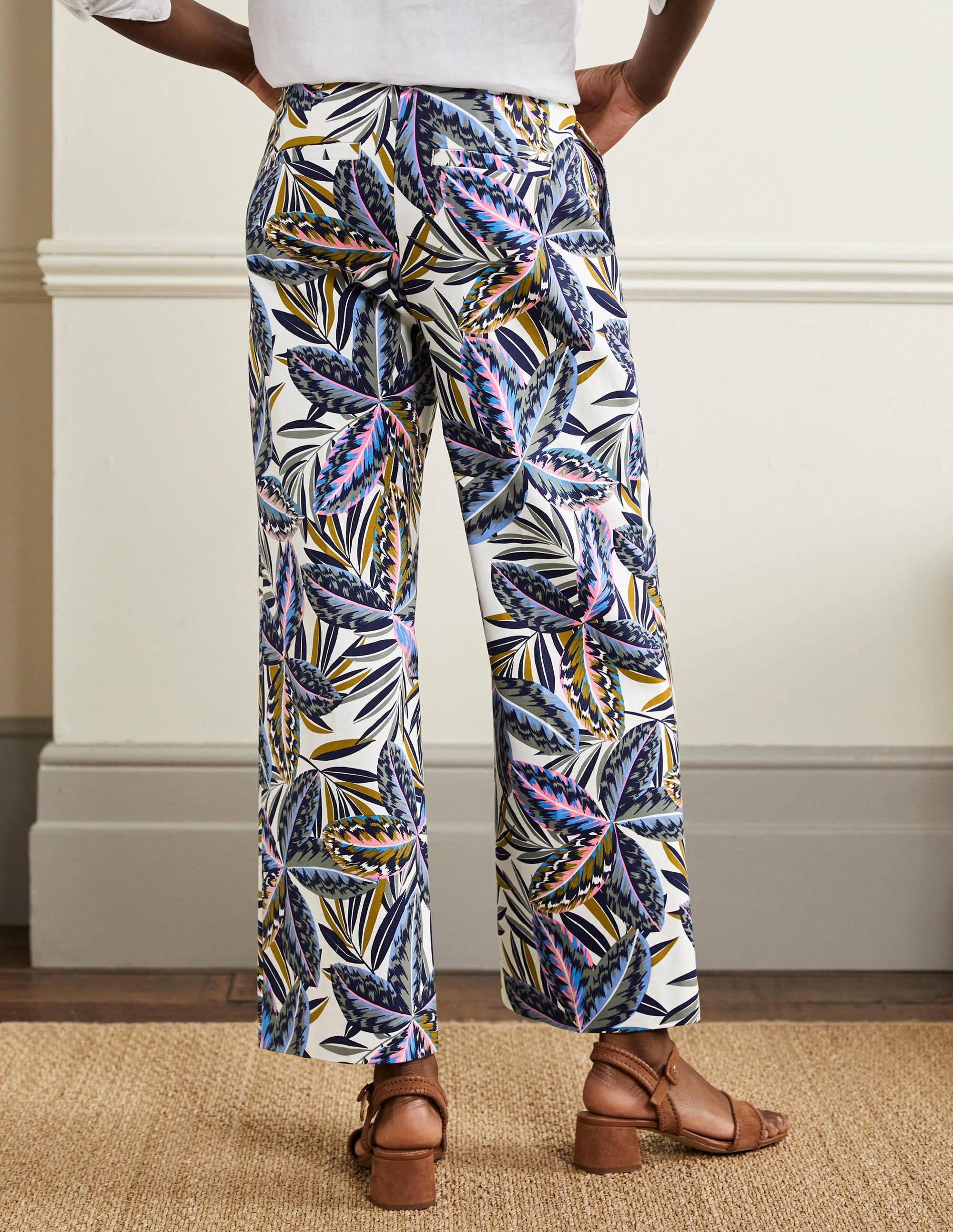 Richmond Hose mit hoher Taille-Bunt, Exotische Blätter - Image 3