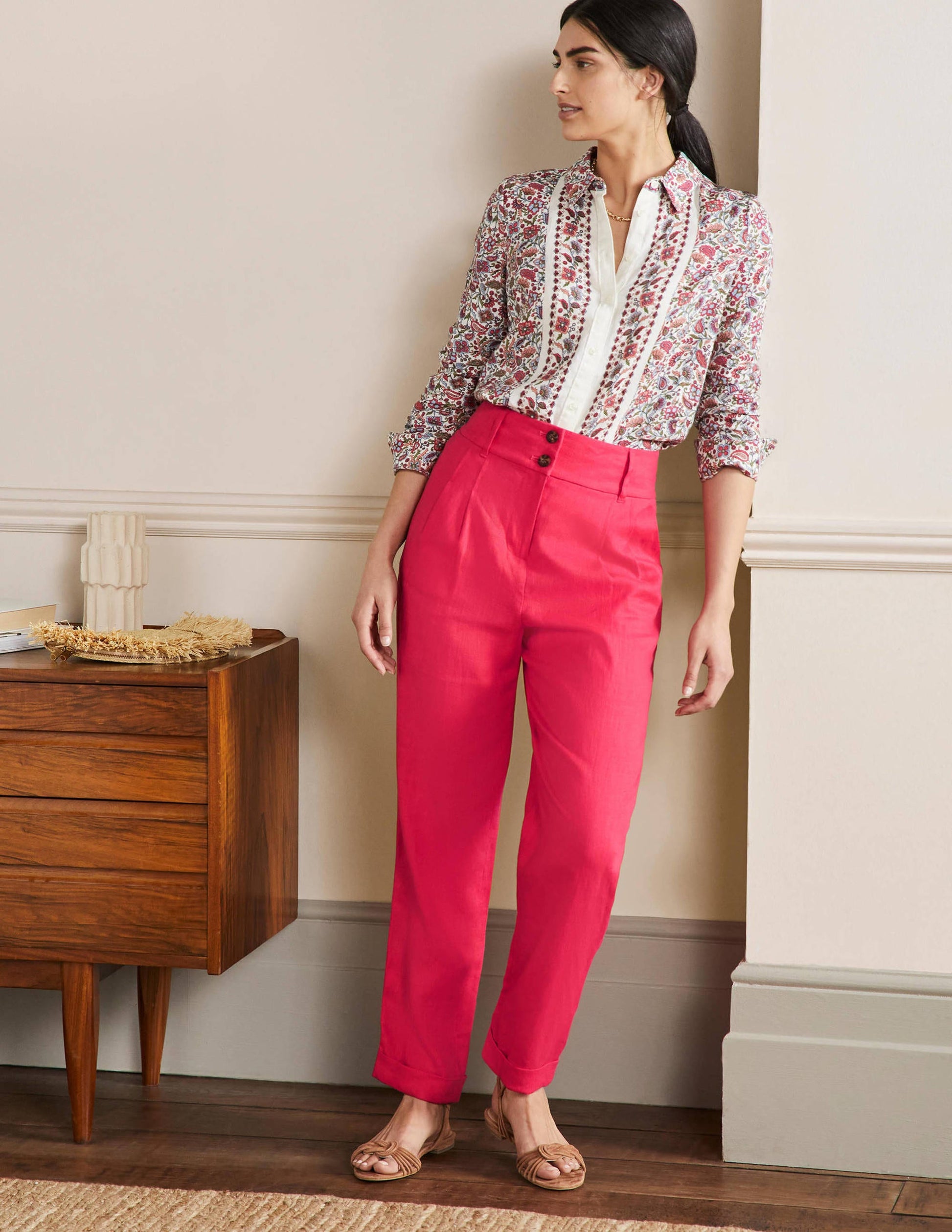 Leinenhose mit umgeschlagenen Bündchen-Rettichrot-1
