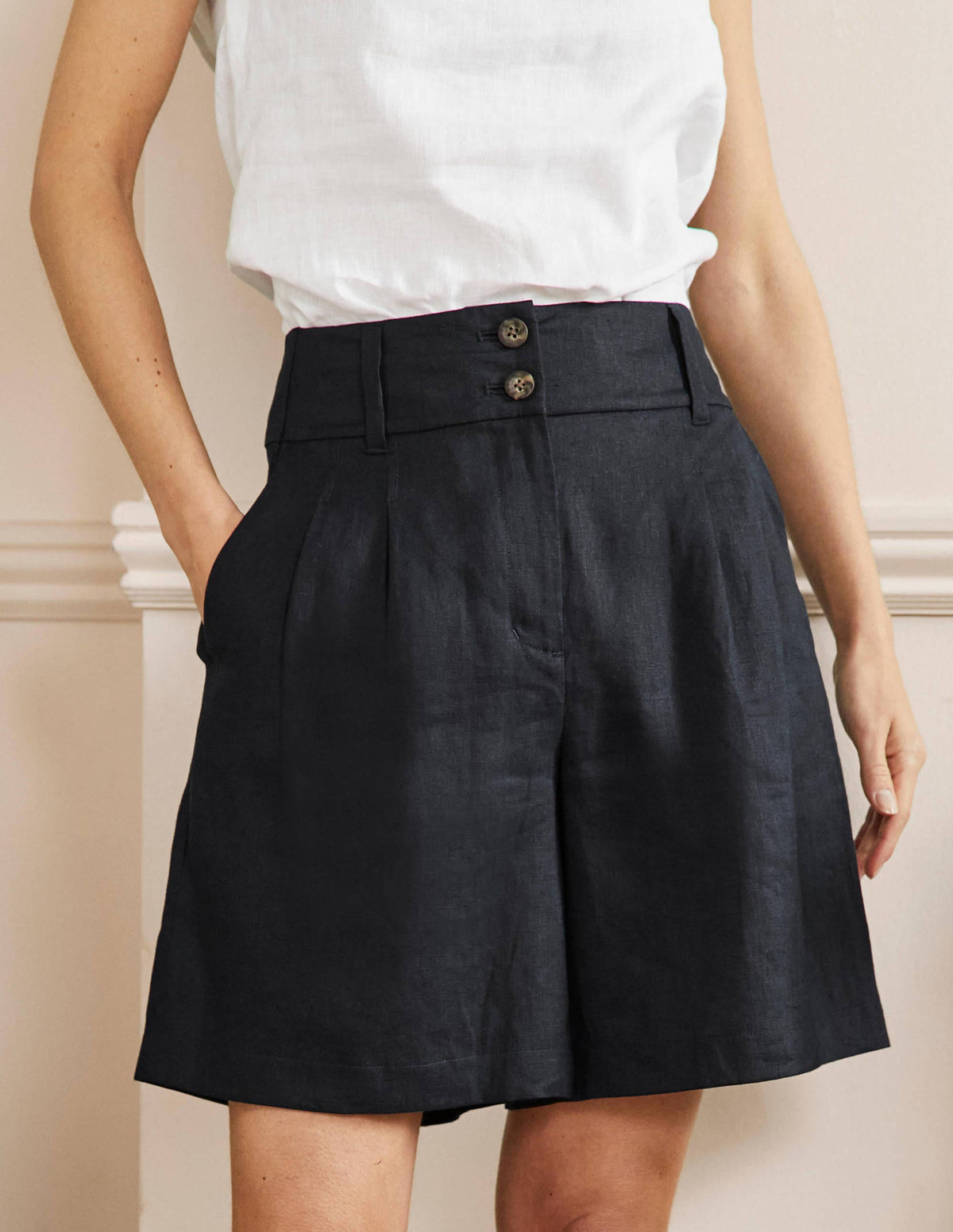 Leinenshorts mit Plisseefalten-Marineblau-4