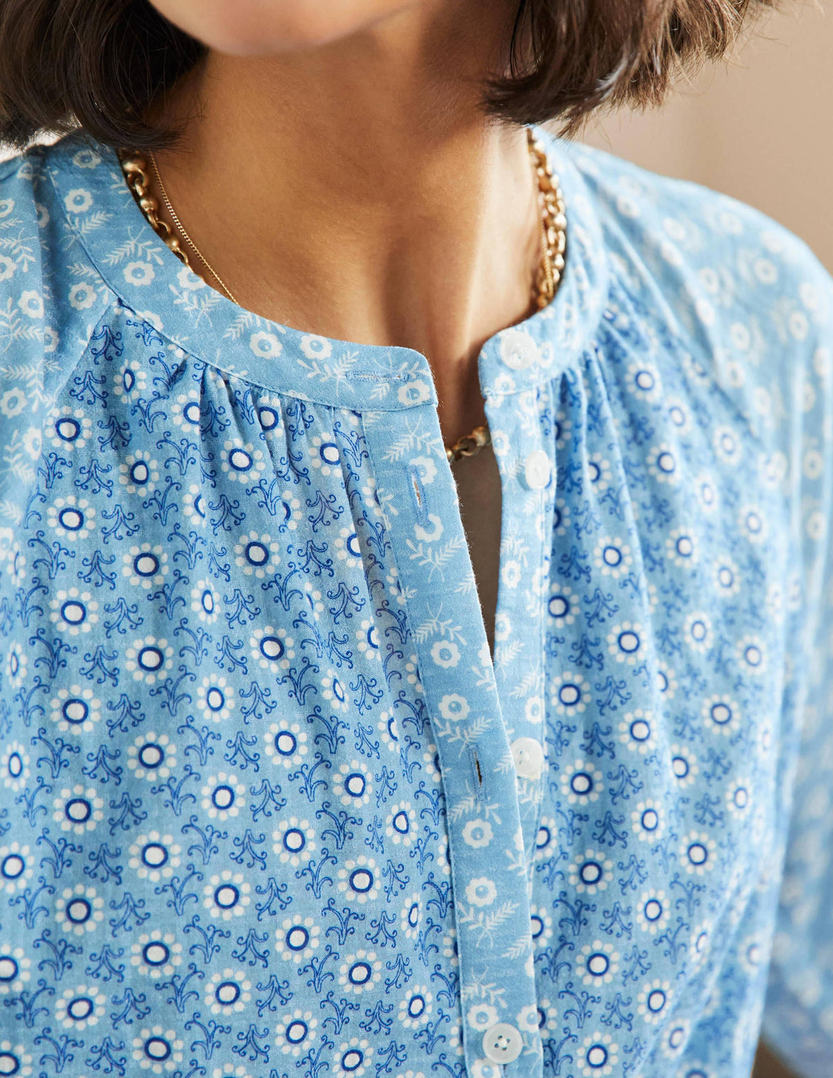 Raglanbluse mit langen Ärmeln-Graublau, Geometrisches Blumenmuster - Image 2