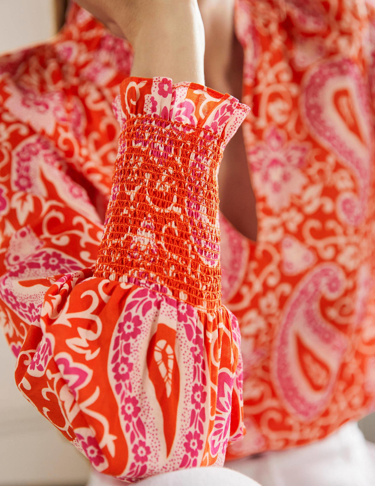 Top imprimé avec poignets à smocks-Papaye, motif Enchanting Paisley-2