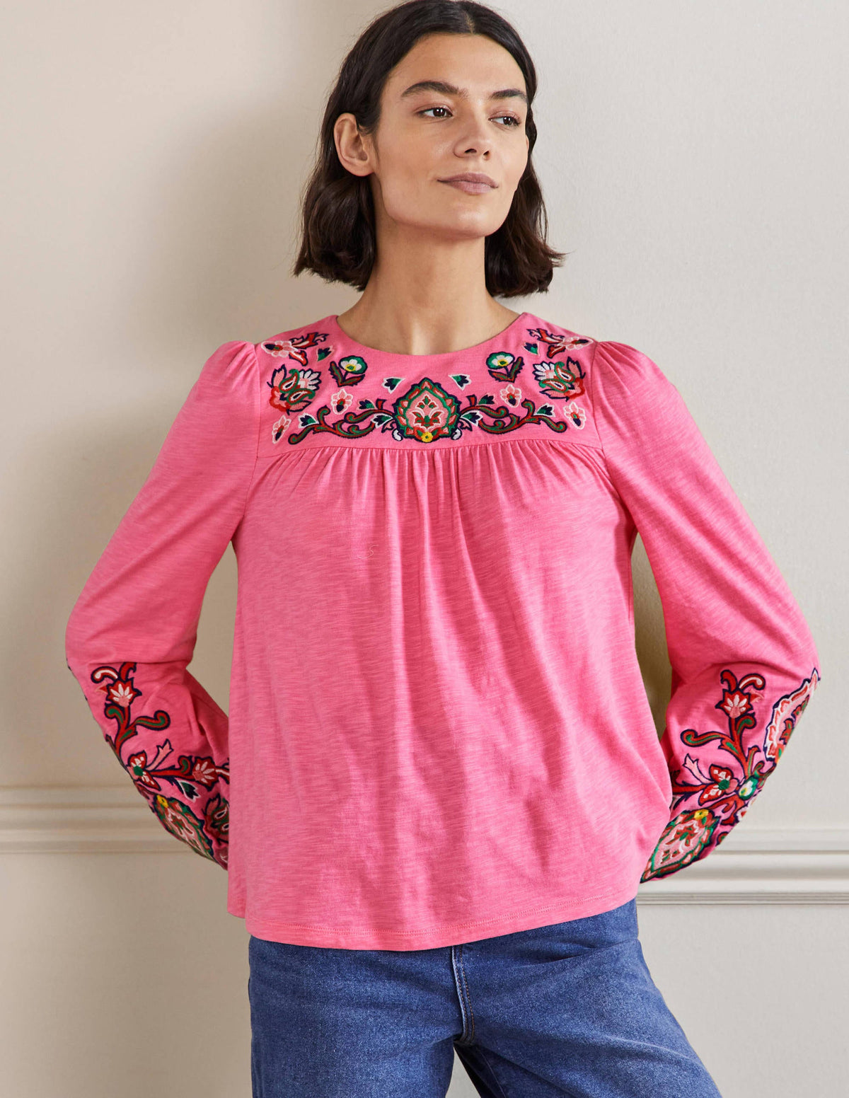 Besticktes Jerseyoberteil mit Blousonärmeln-Azalee - Image 1