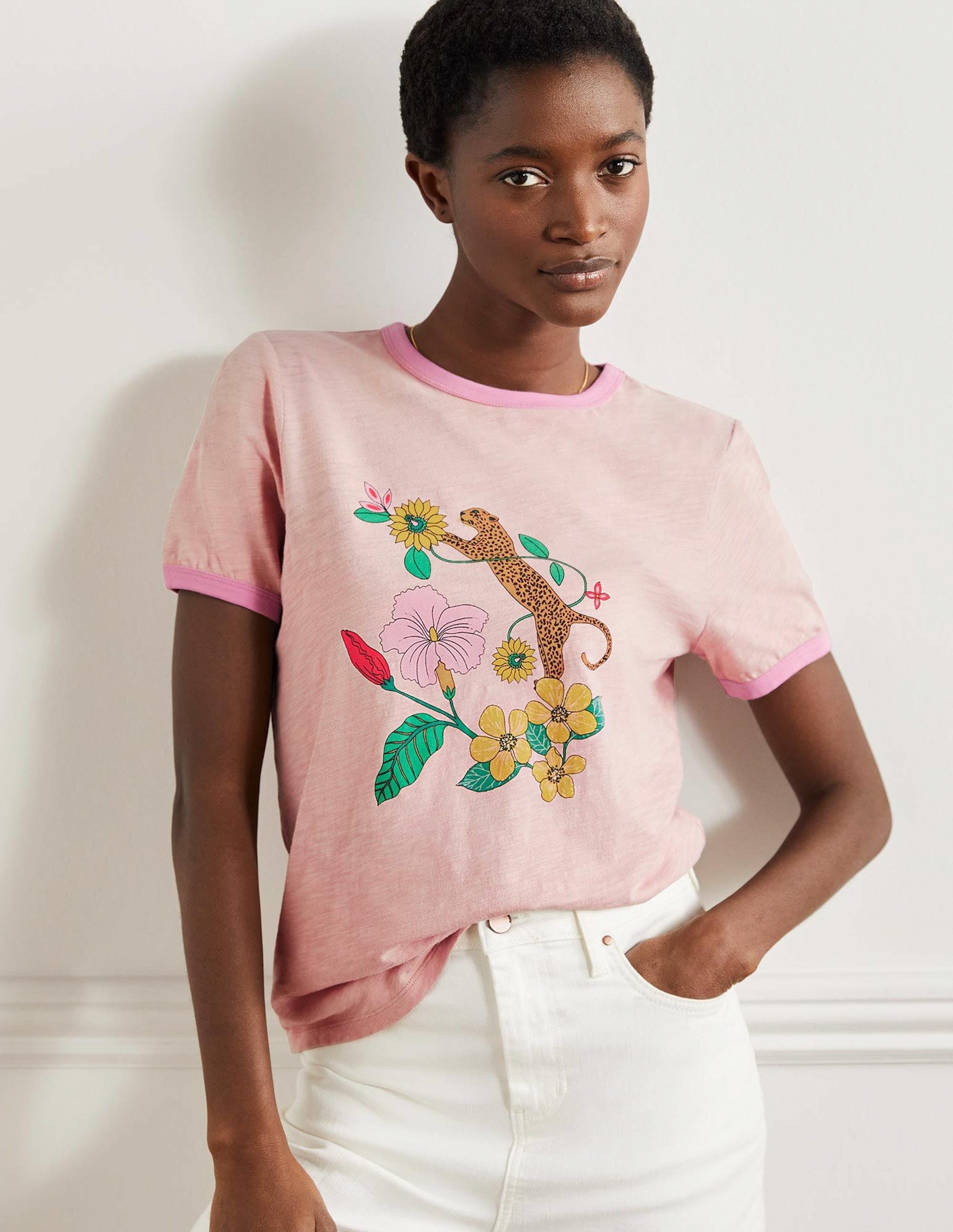 Baumwoll-T-Shirt mit kontrastierenden Rippbündchen-Milchshake, Exotisches Paradies - Image 1