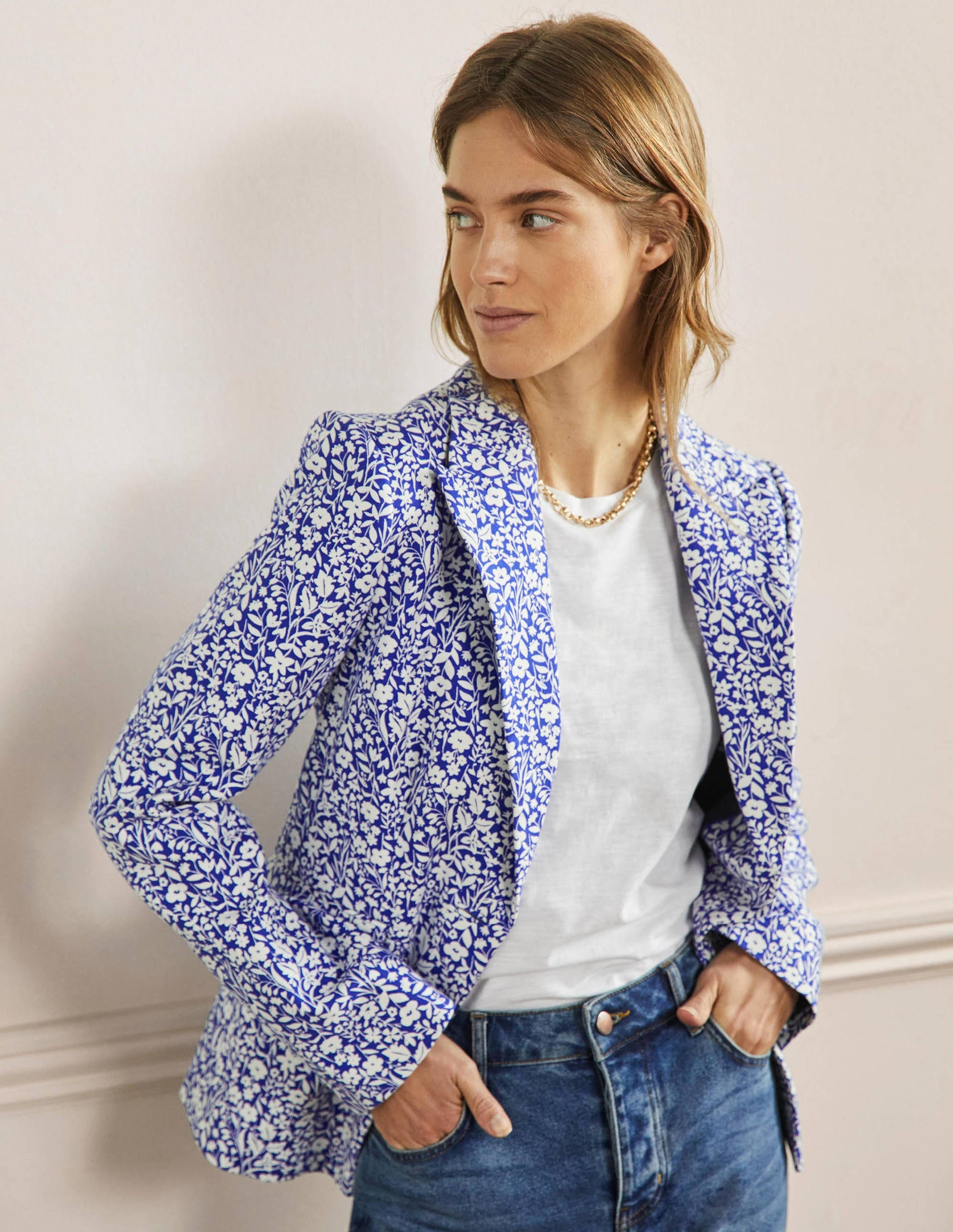 Carrie Strukturierter Baumwollblazer-Meeresblau/Naturweiß, Wildblumen-4