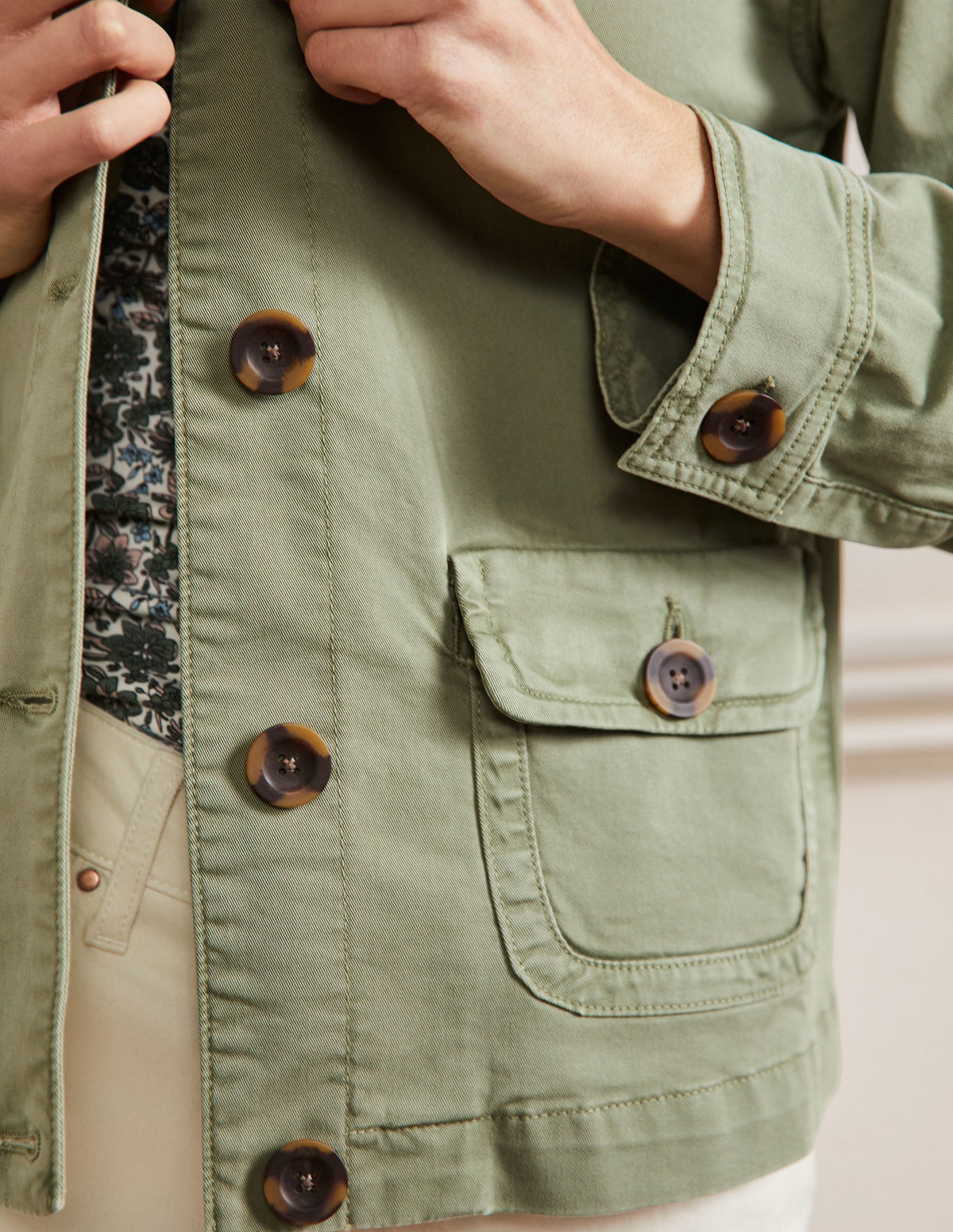 Veste utilitaire avec poches plaquées-Vert forêt vierge-2