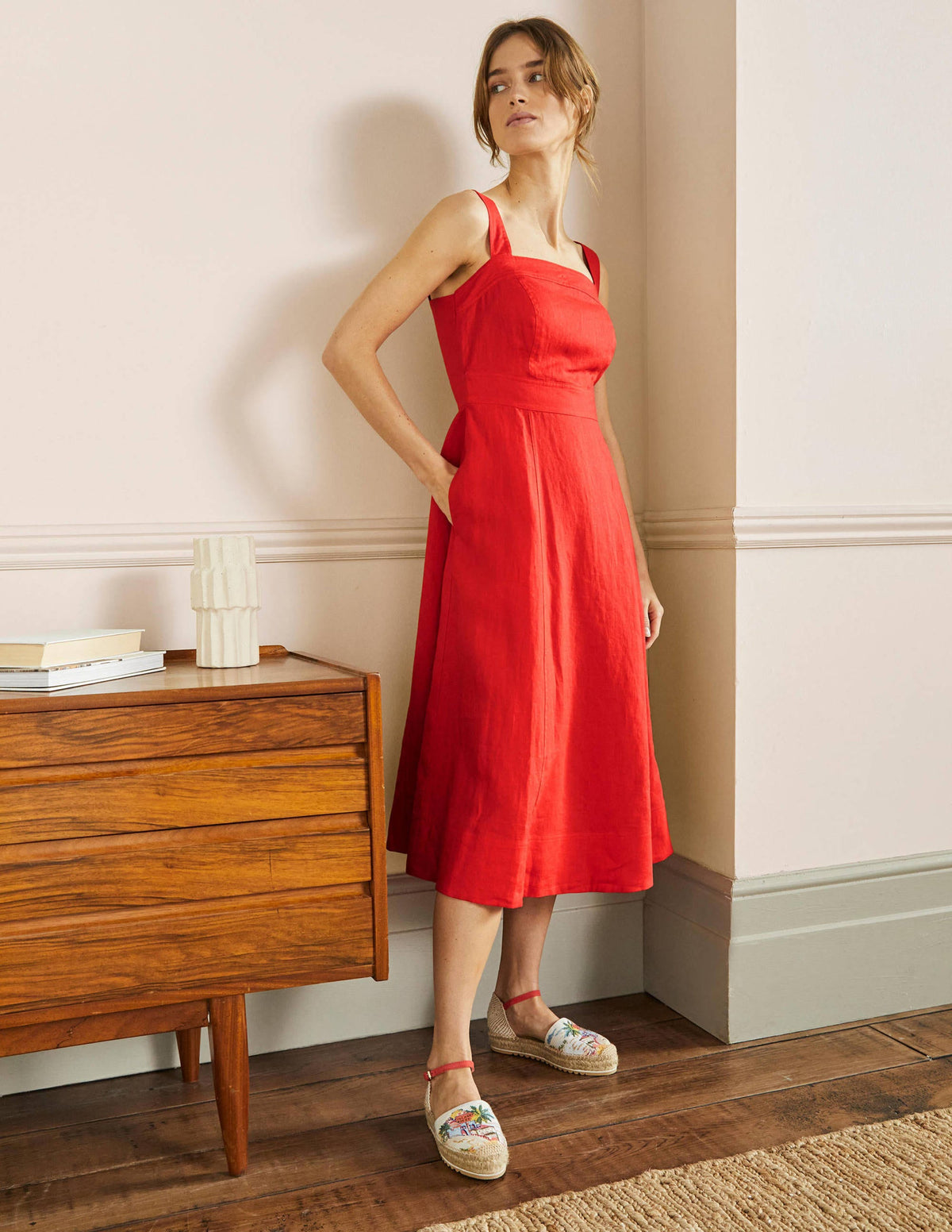 Robe midi Virginie en lin-Rouge cerise - Image 1