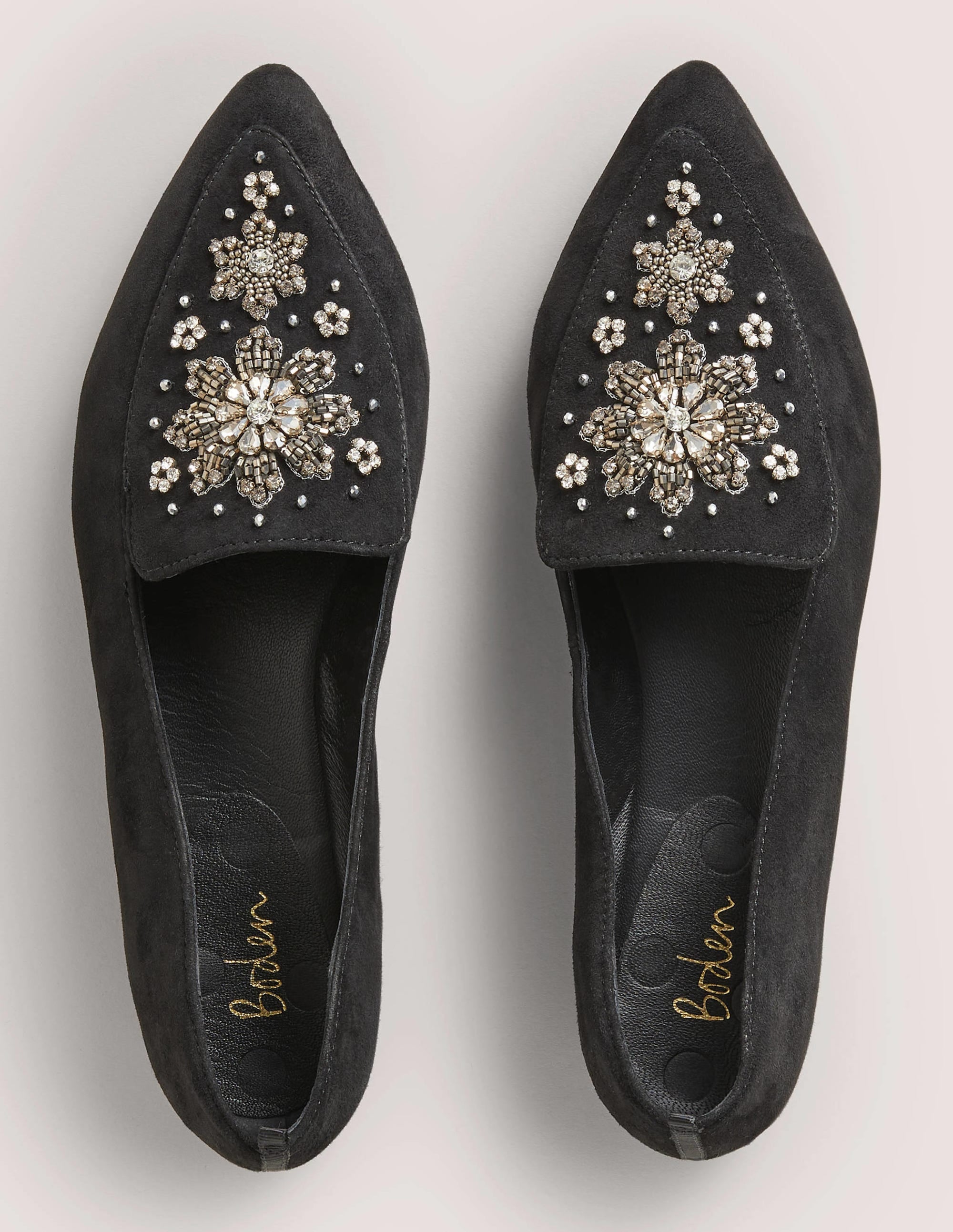 Mocassins ornementés en daim-Noir - Image 4