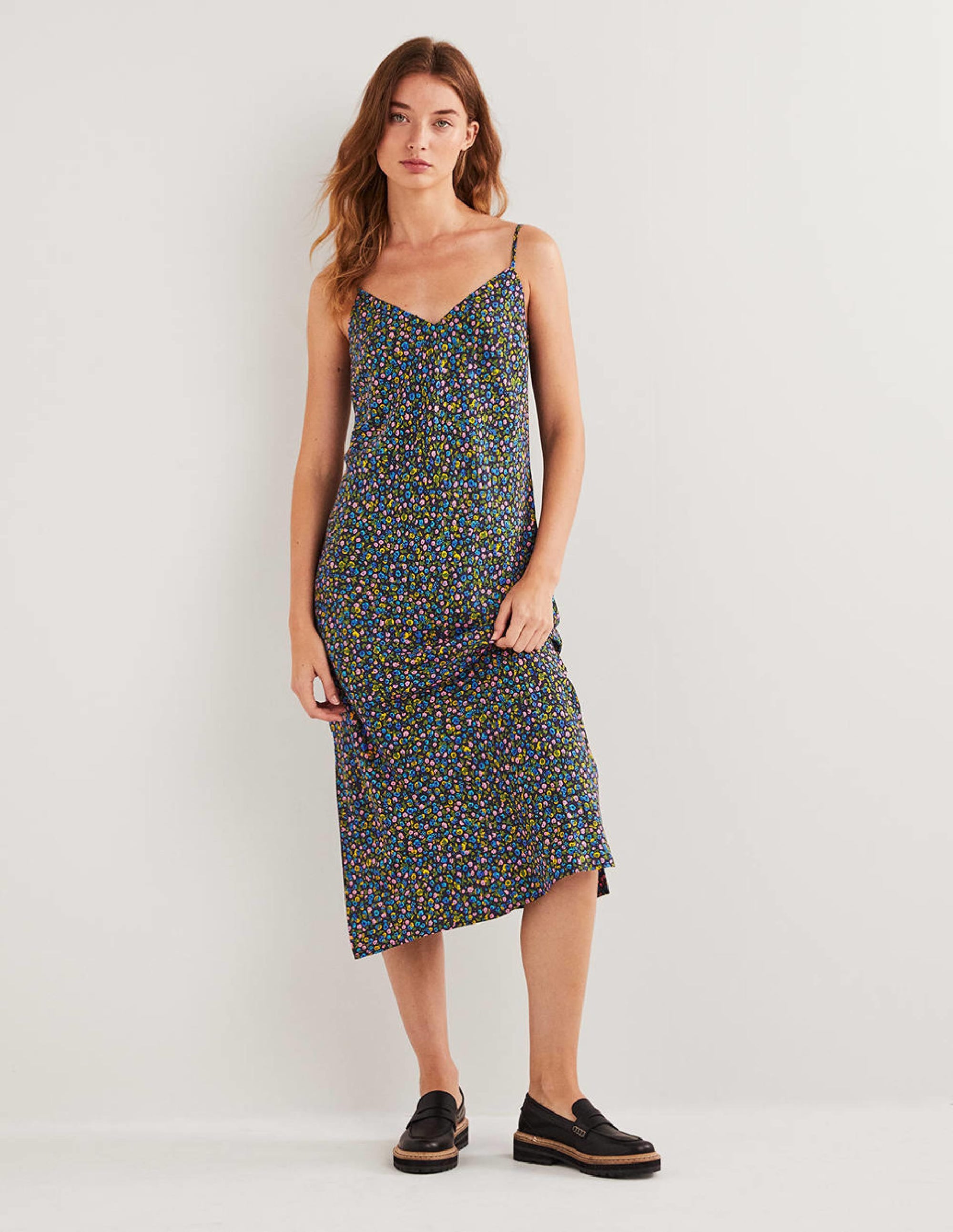 Elena Midikleid zum Hineinschlüpfen-Französisches Navy, Florales Muster - Image 4