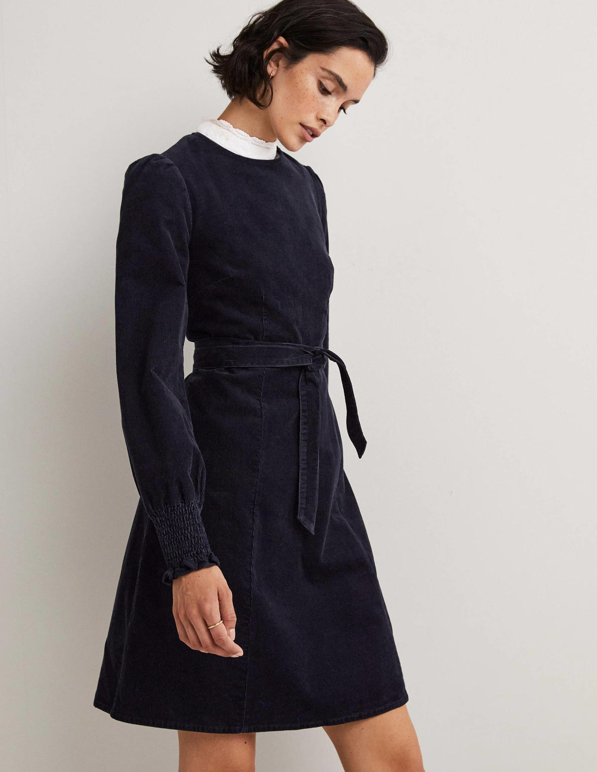 Cordkleid mit gesmokten Bündchen-Marineblau - Image 5