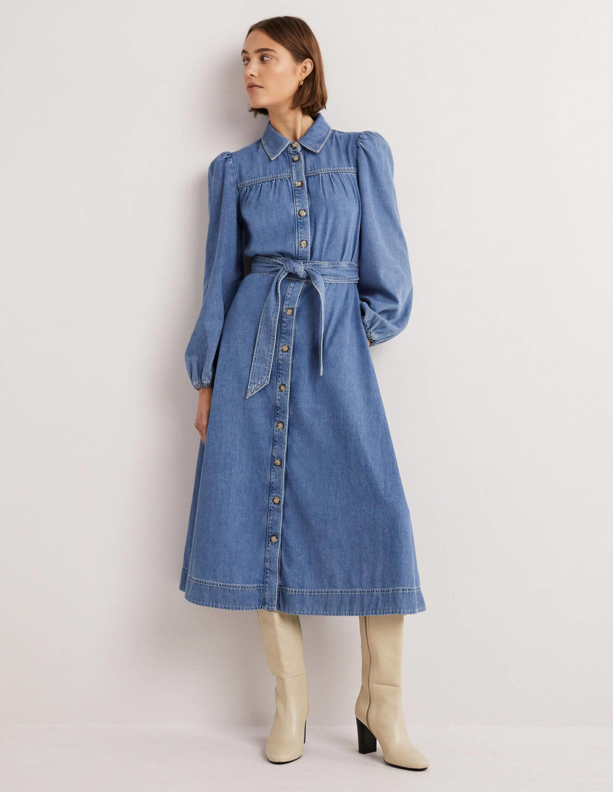Midi-Hemdblusenkleid aus Denim-Light Denim - Image 2