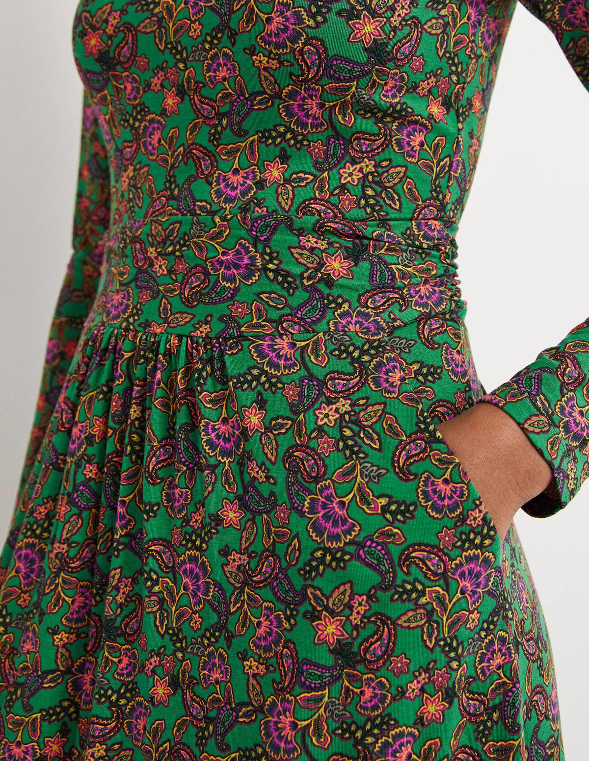 Abigail Jerseykleid-Schottengrün, Exotisches Blumenmuster-2