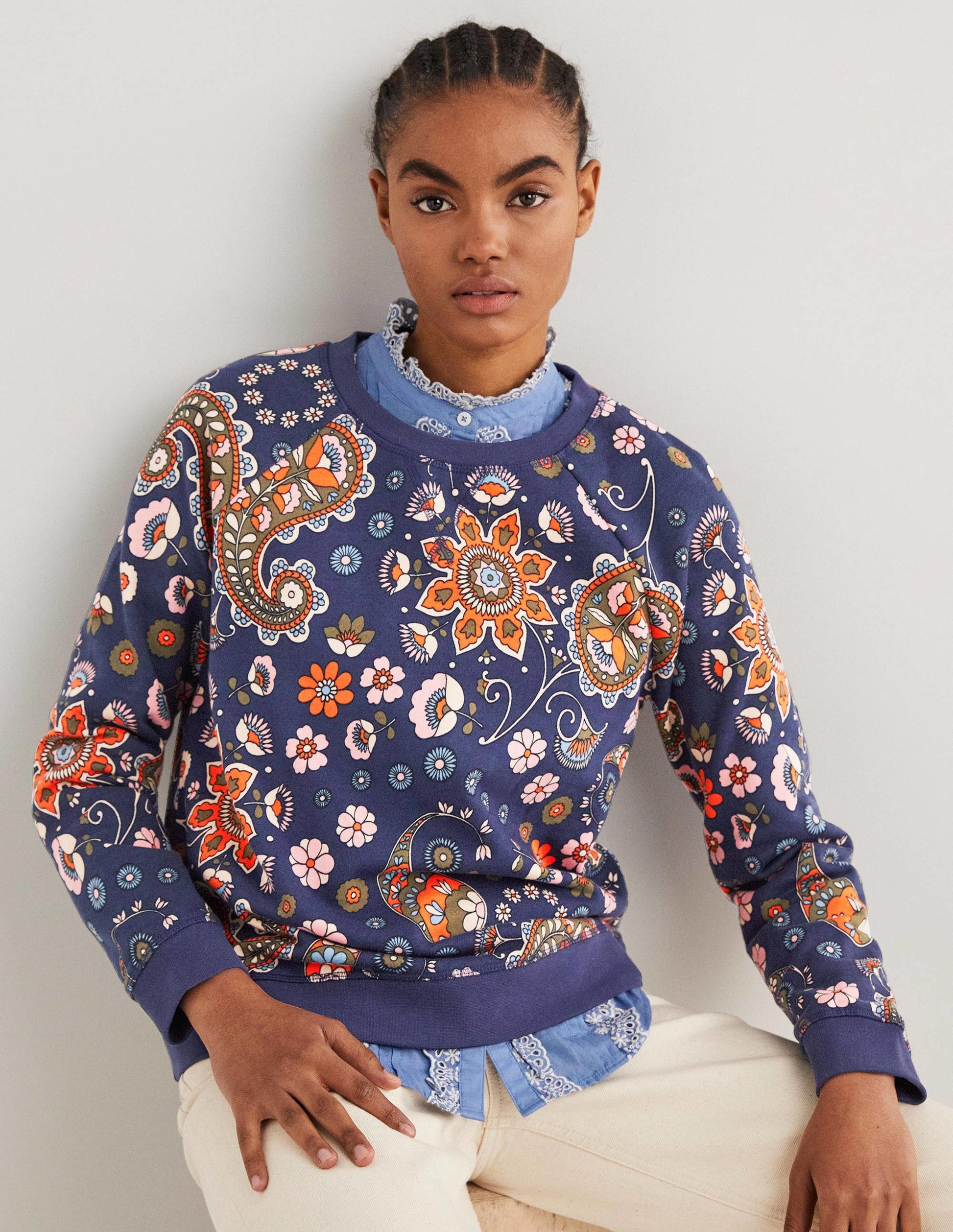 Gemustertes Sweatshirt aus Baumwolle-Französisches Navy, Blumenmuster-4