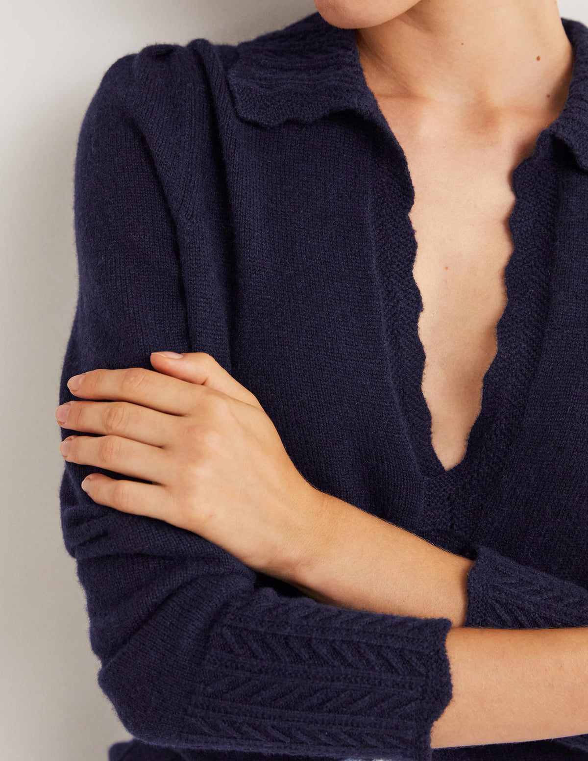 Kaschmirpullover mit Kragendetail-Marineblau - Image 2