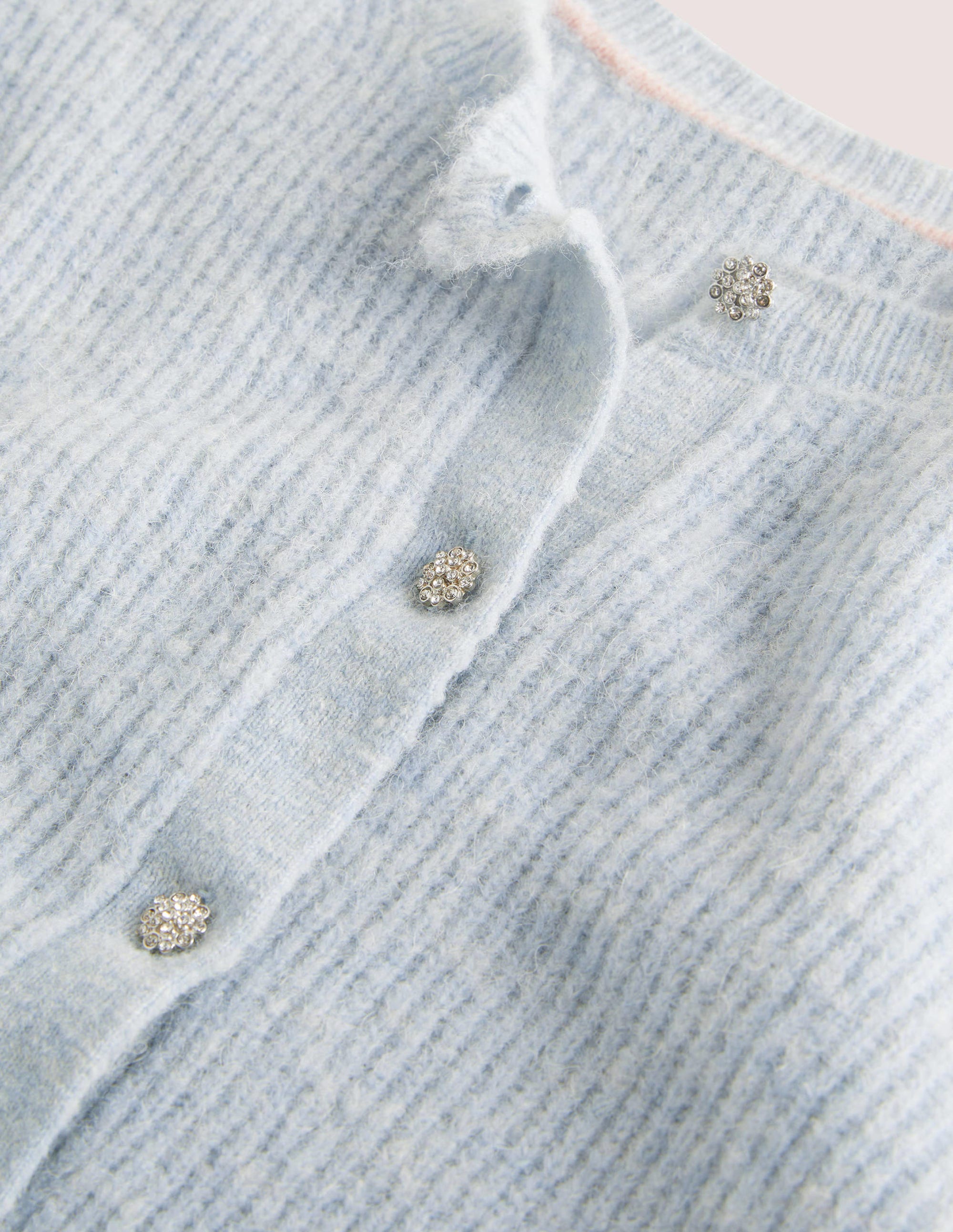 Flauschiger Cardigan mit Schmucksteinknöpfen-Surfblau - Image 6