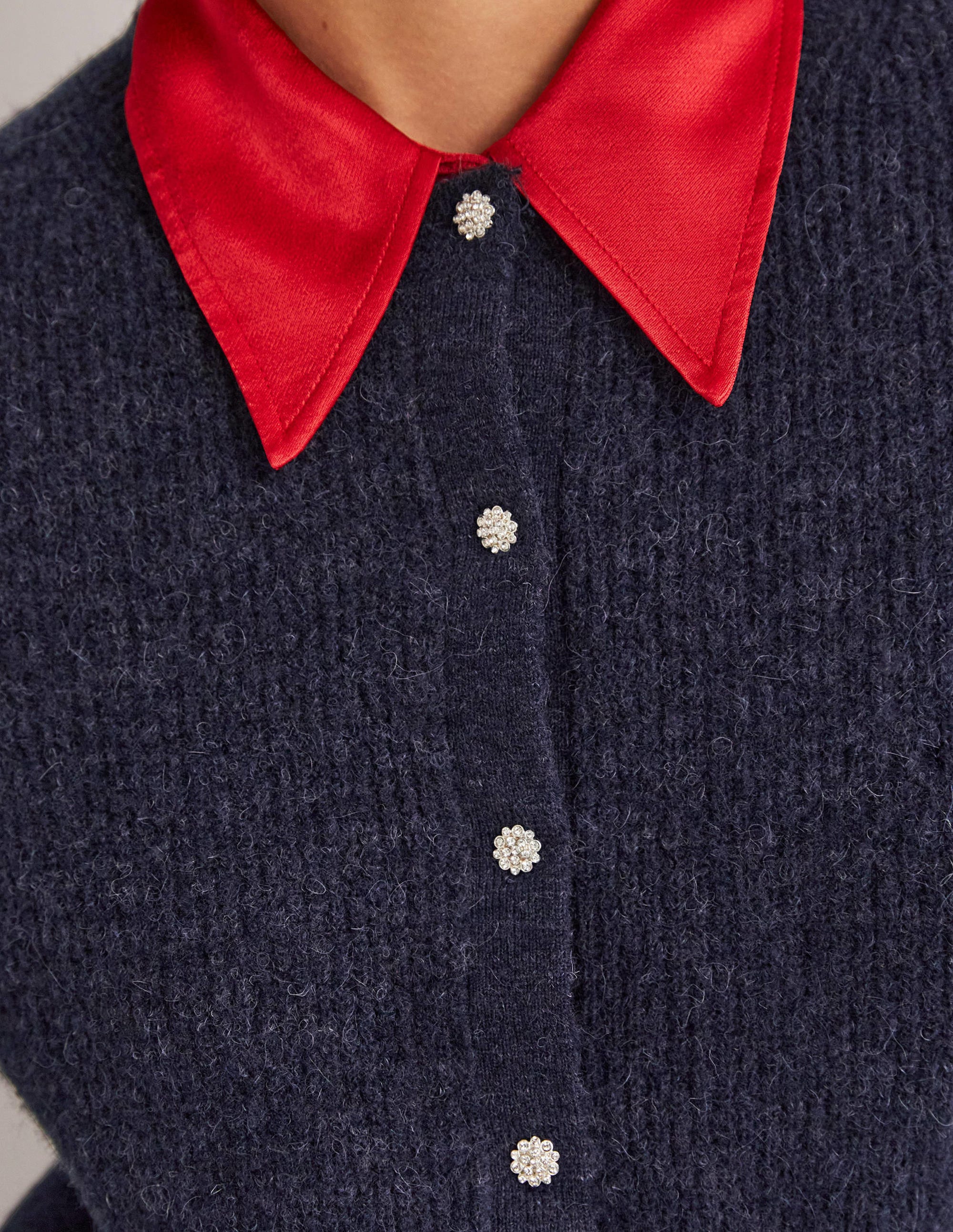 Navy Jewel Button Fluffy Cardigan-Marineblau - Image 2