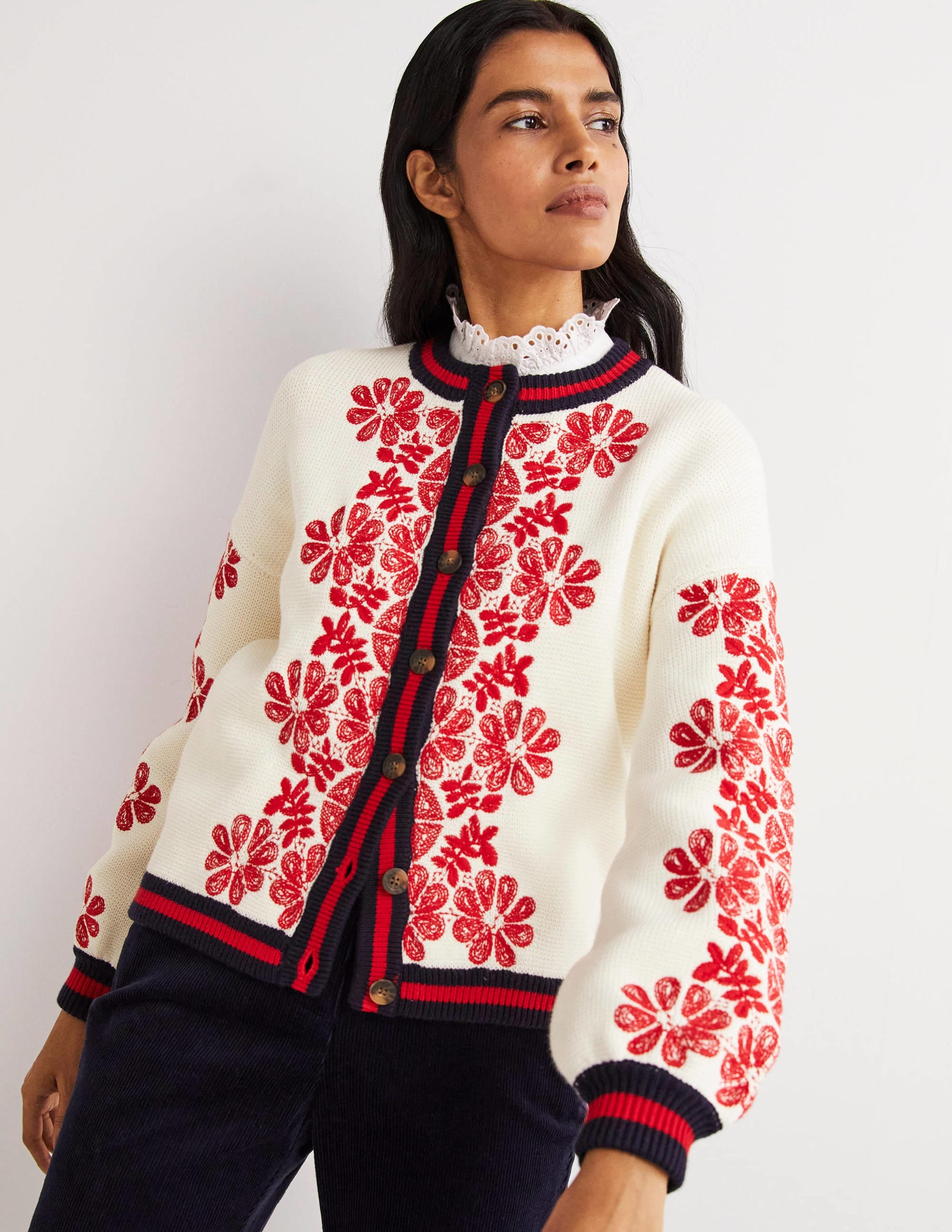 Veste bomber en maille-Ivoire, brodé rouge - Image 1