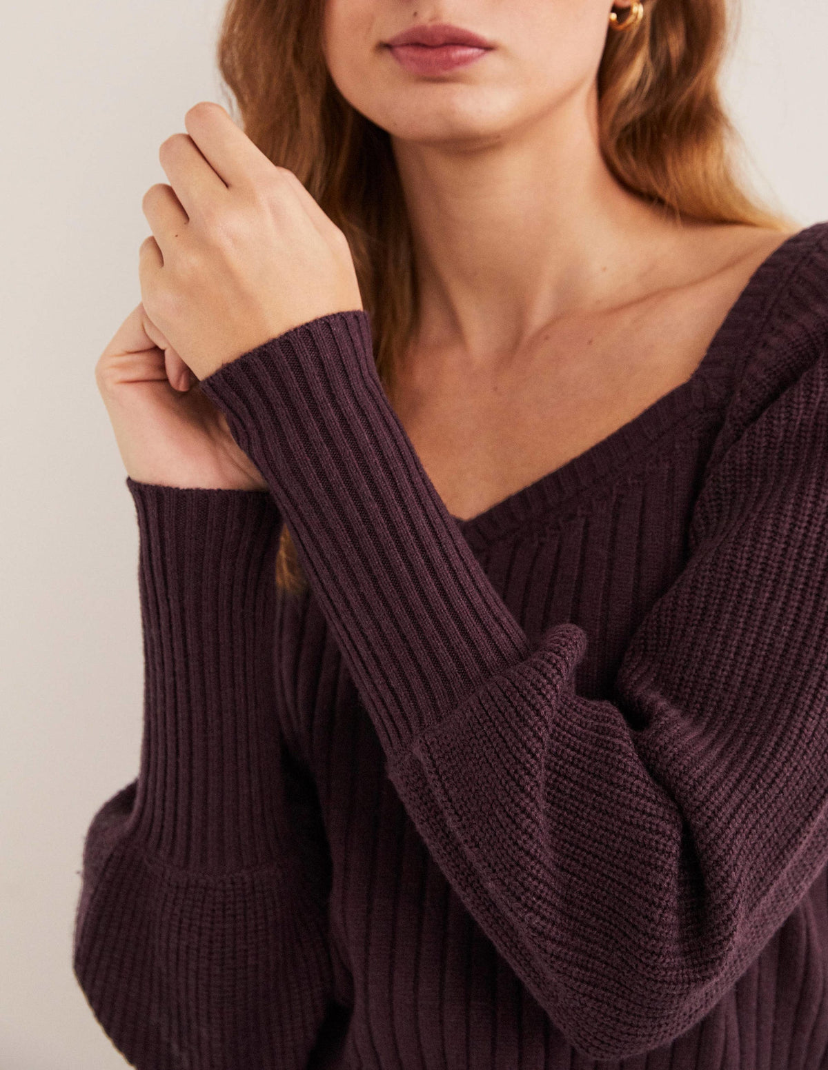 Pullover mit Herzausschnitt und Blousonärmeln-Feigen-Violett - Image 2