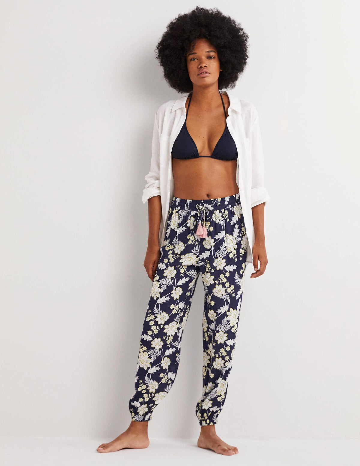 Schmal zulaufende Crinkle-Hose-Französisches Navy, Chintz-Blumen-1