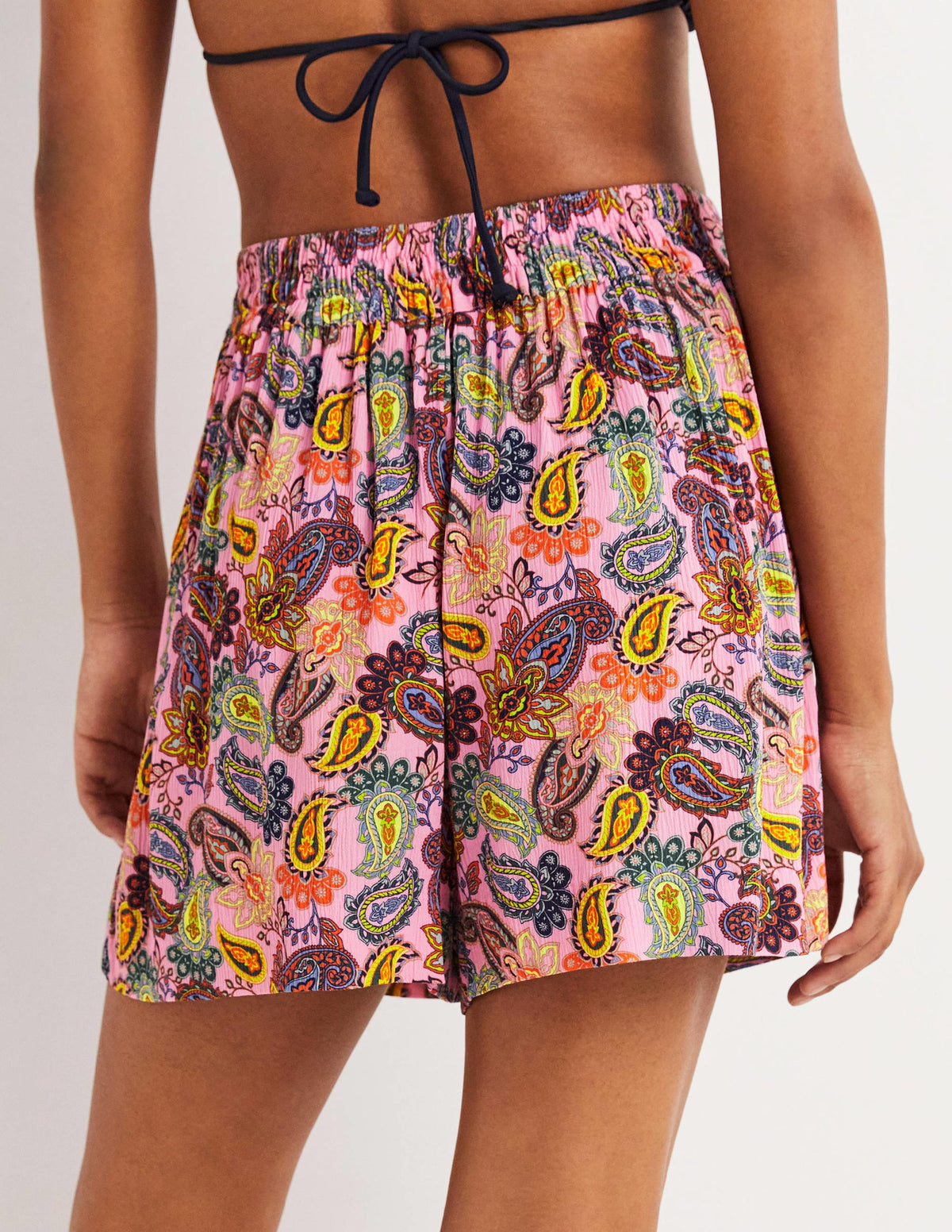 Grace Crinkle-Shorts-Kirschblütenrosa, Paisleymuster-3