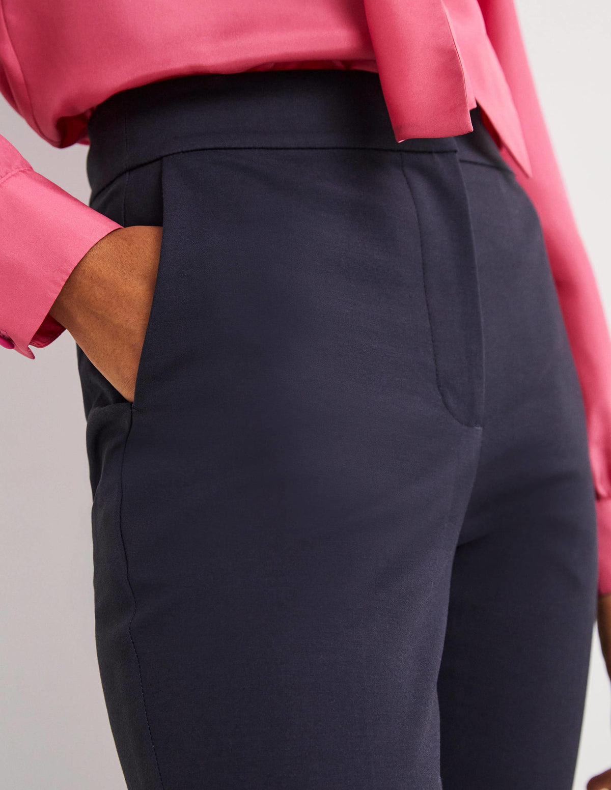 Ausgestellte 7/8-Hose-Marineblau-2