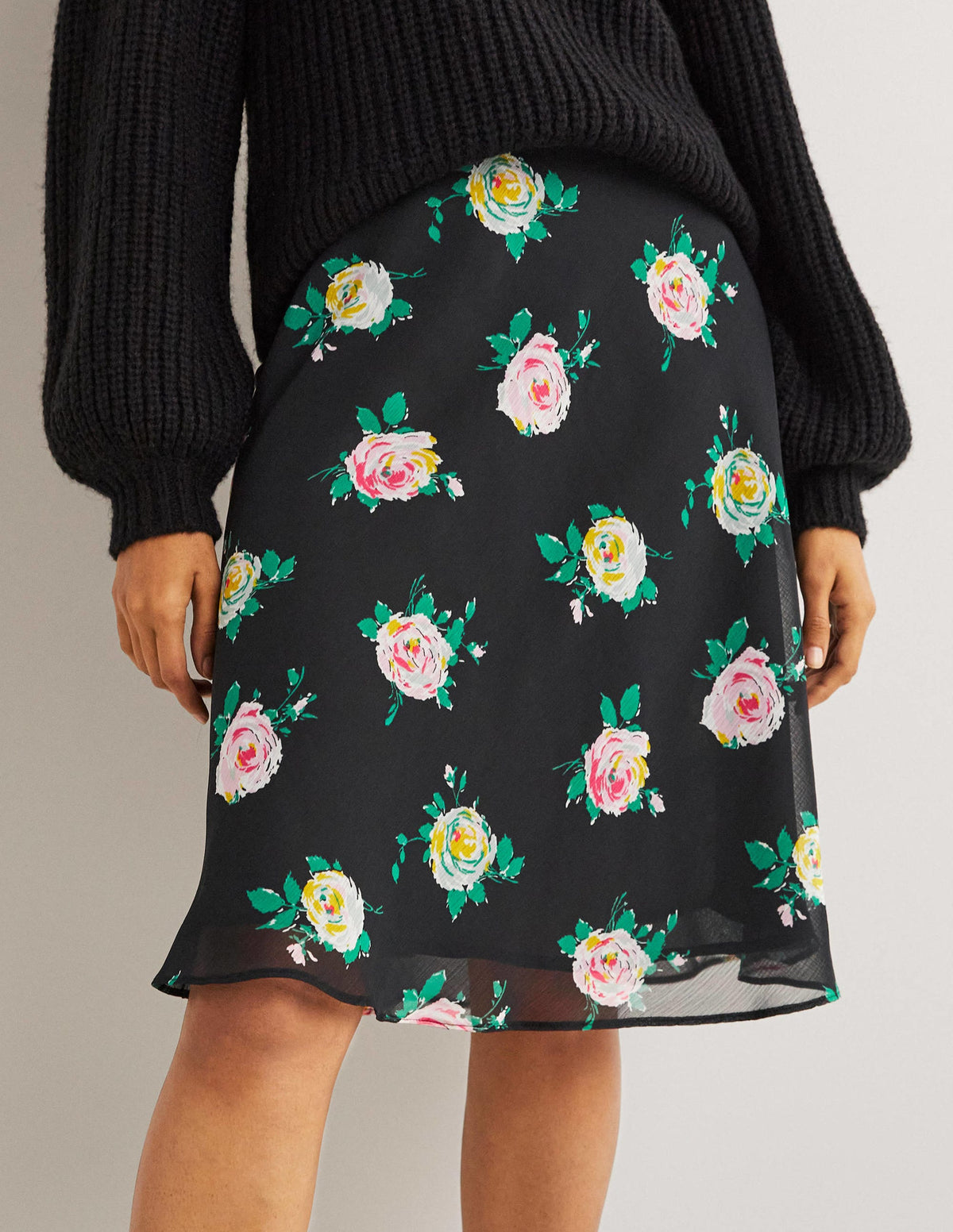 Schräg geschnittener Crinkle-Rock-Schwarz, Gemalte Rosen - Image 4