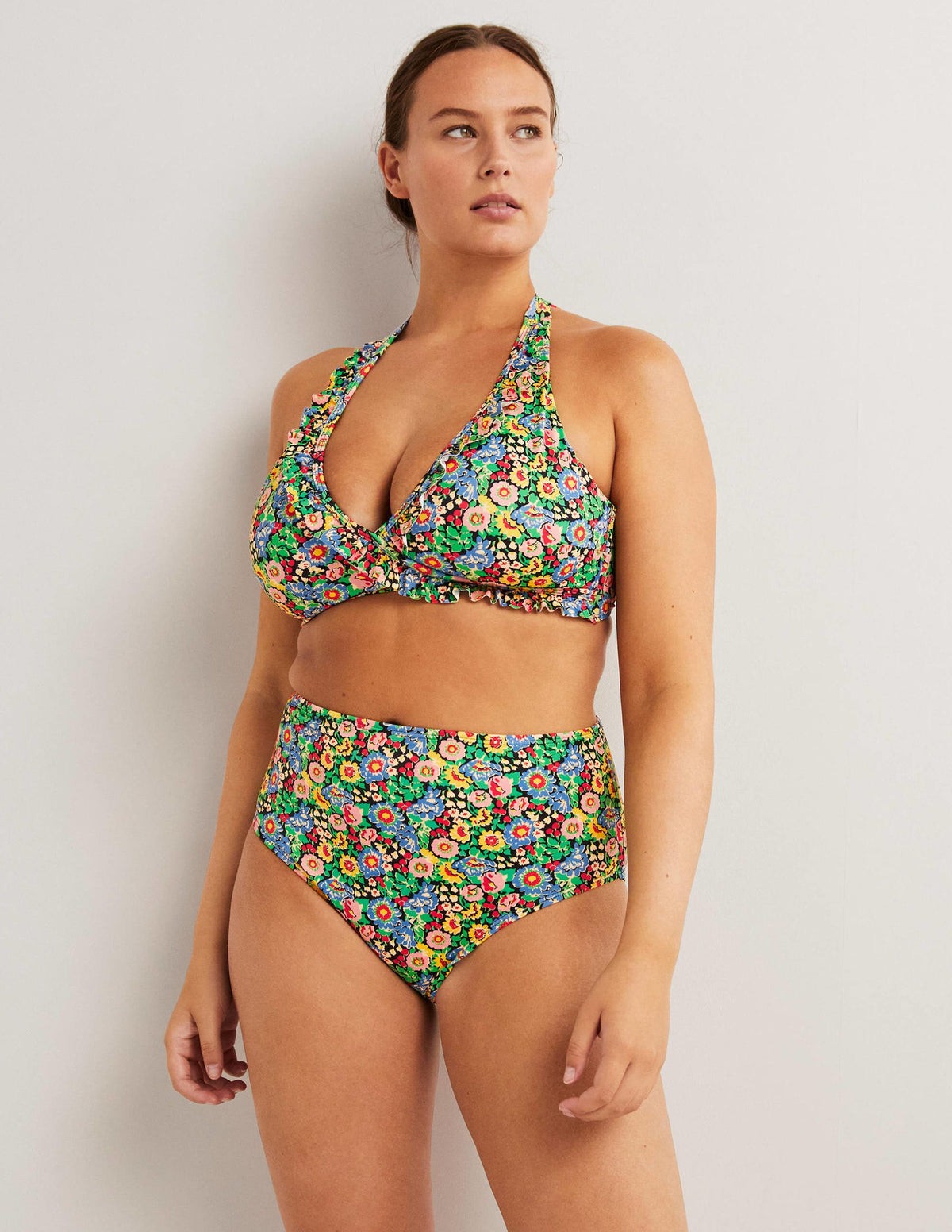 Bikinihose mit hohem Bund-Bunt, Blumenillusion - Image 1