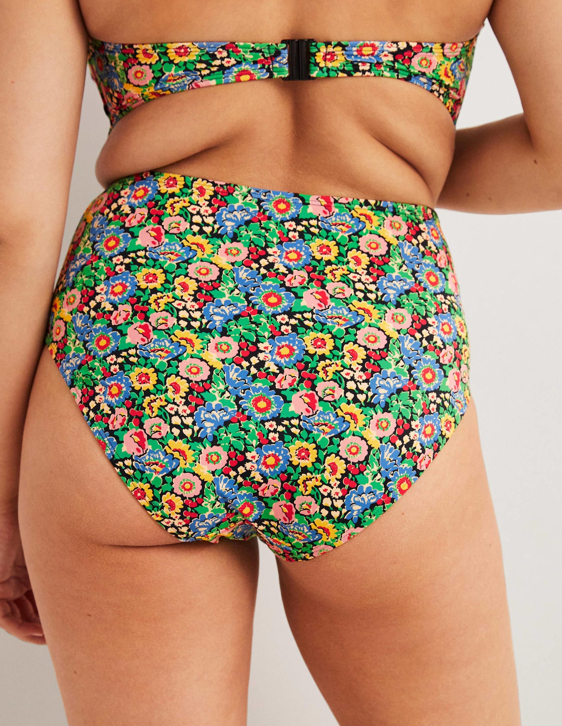 Bikinihose mit hohem Bund-Bunt, Blumenillusion-4