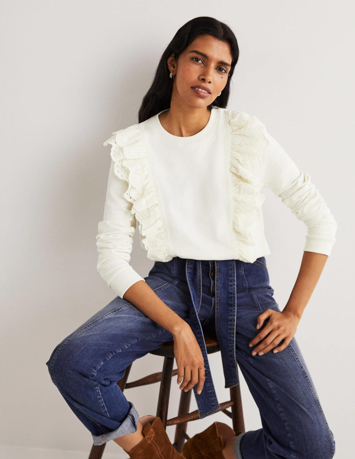 Sweatshirt mit Lochstickereieinsatz-Naturweiß-4