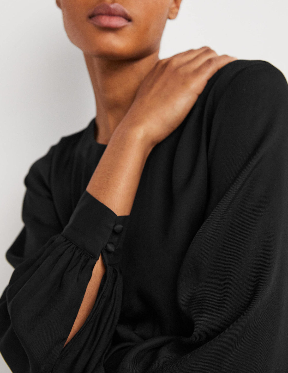 Long Sleeve Crop Top-Black-2
