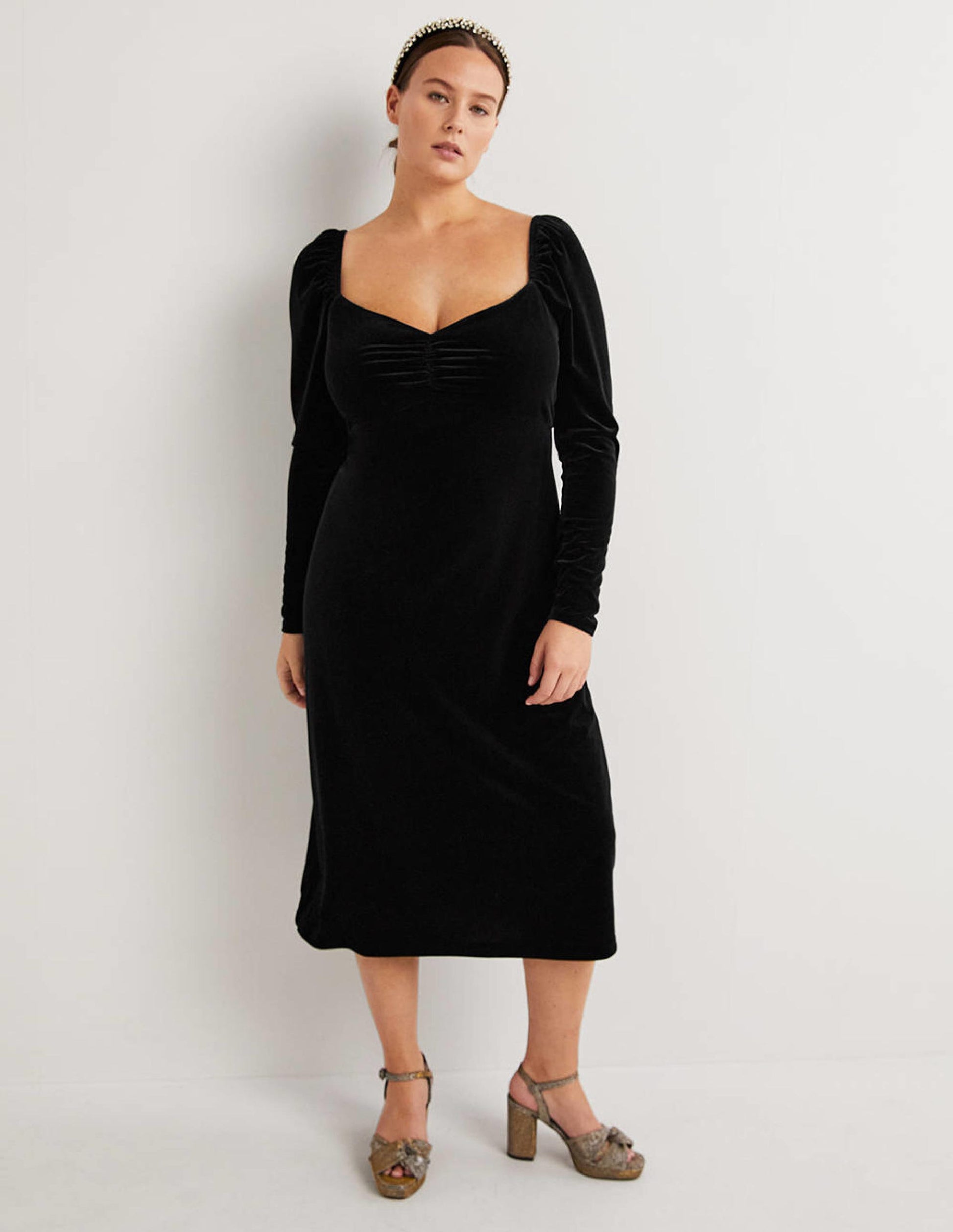 Black Velvet Sweetheart Midi Dress-Schwarz-1