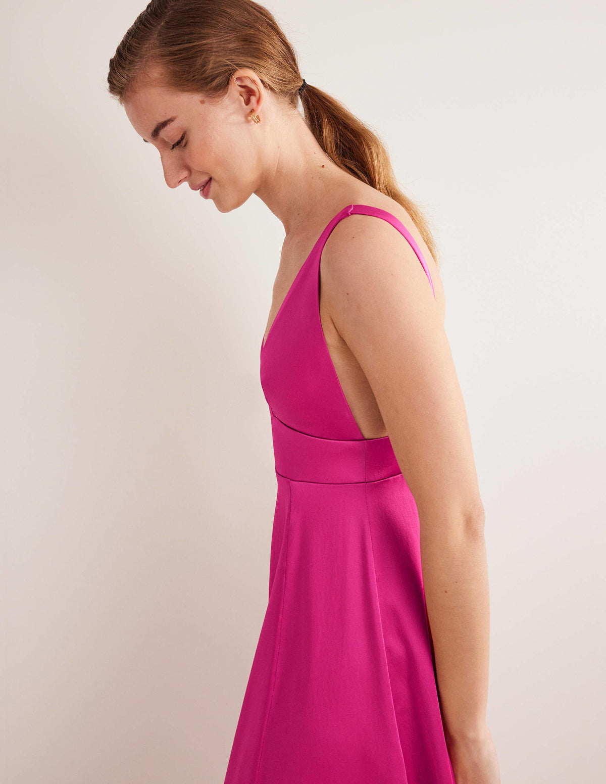 Figurschmeichelndes Kleid ohne Ärmel-Wassermelonenrosa - Image 2