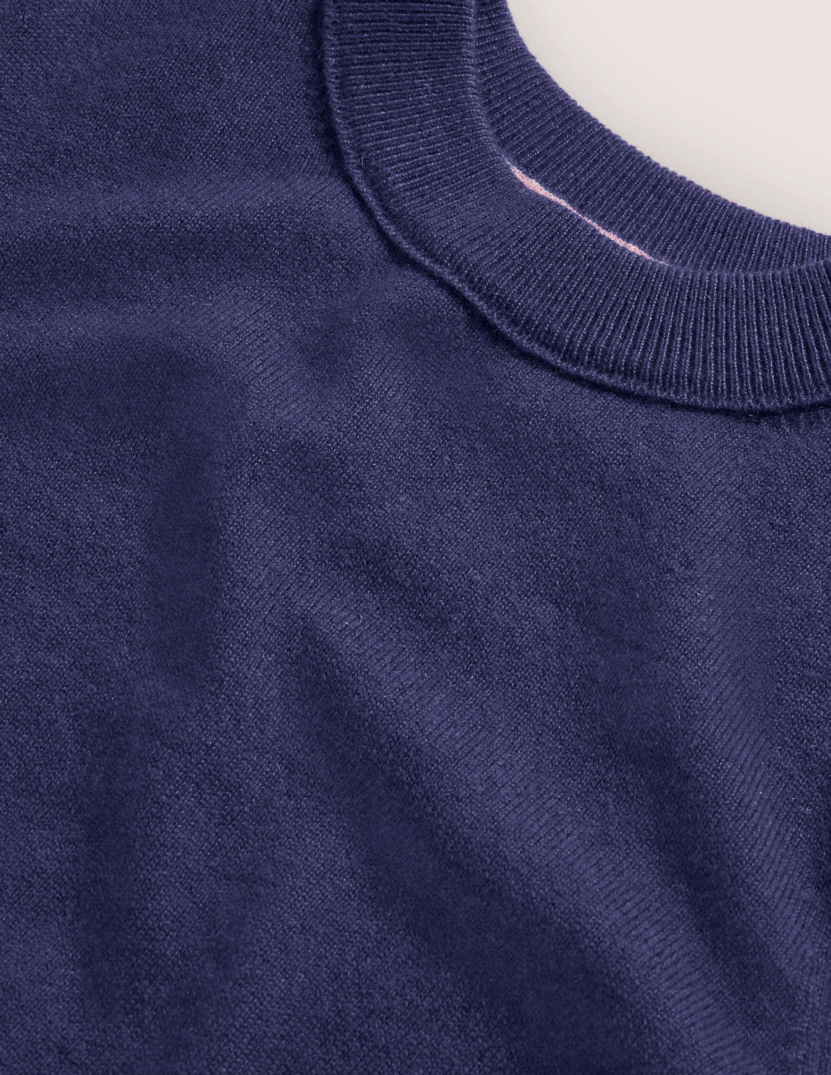 Cashmere Puff Shoulder Jumper-Navy - Image 7