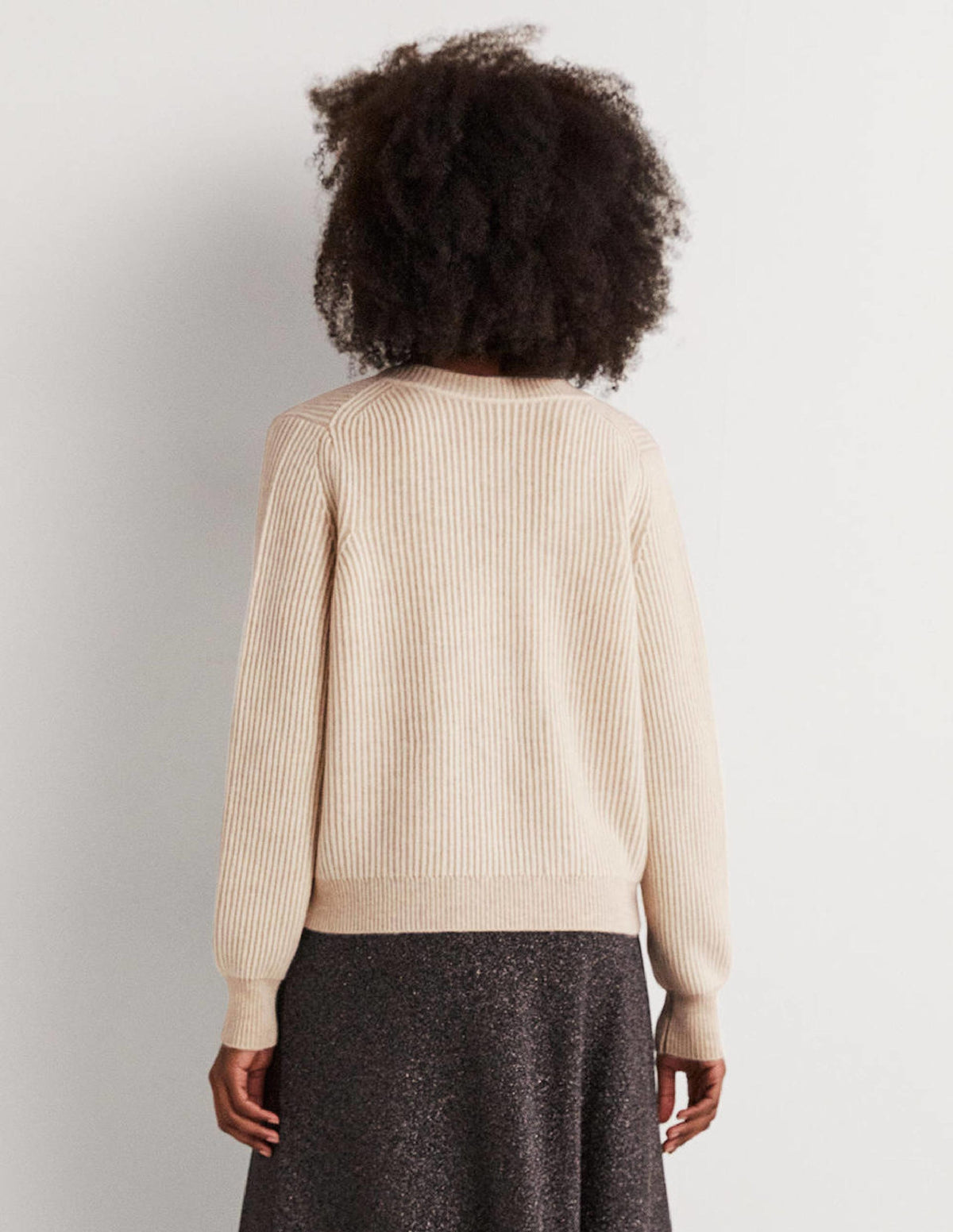 Kaschmirpullover mit Rundhalsausschnitt-Hellbeige Melange/Naturweiß-3