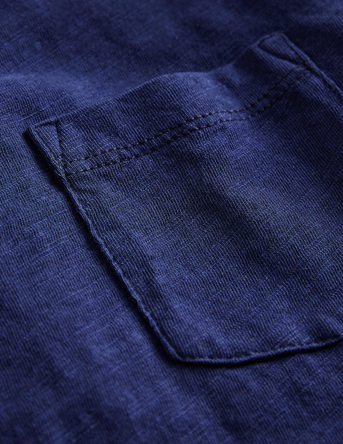 Long-sleeved Washed T-shirt-College Navy-3