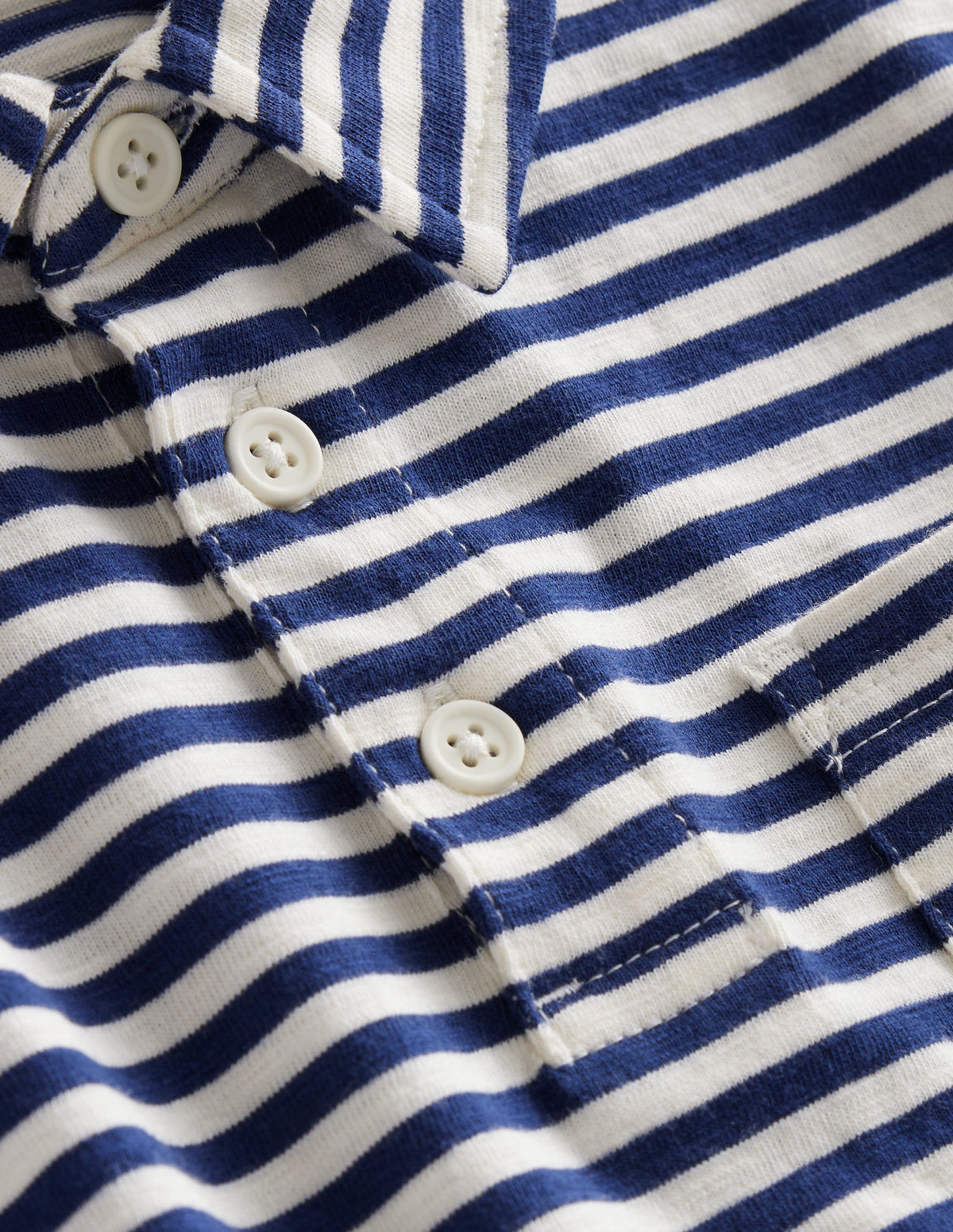 Gestreiftes Poloshirt aus Flammgarn-Baumwolle-Marineblau/Naturweiß - Image 3