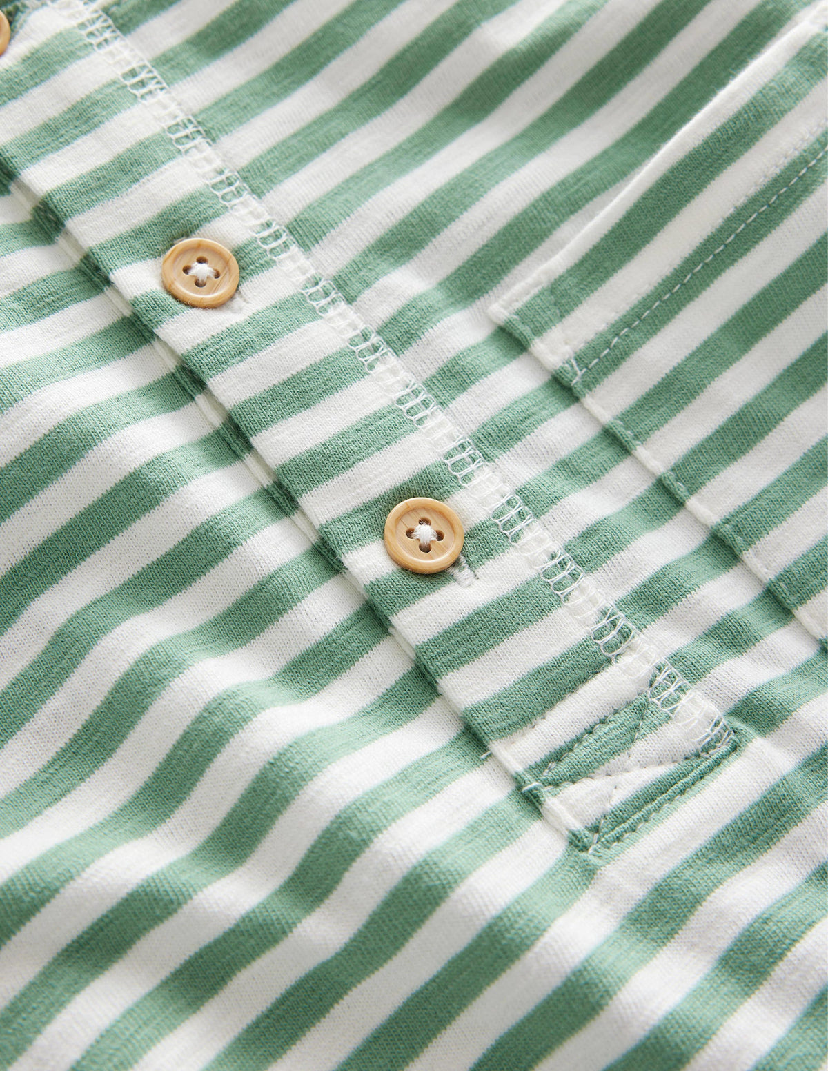 Henley T-Shirt aus gewaschener Baumwolle-Naturweiß/Zultanitgrün - Image 3