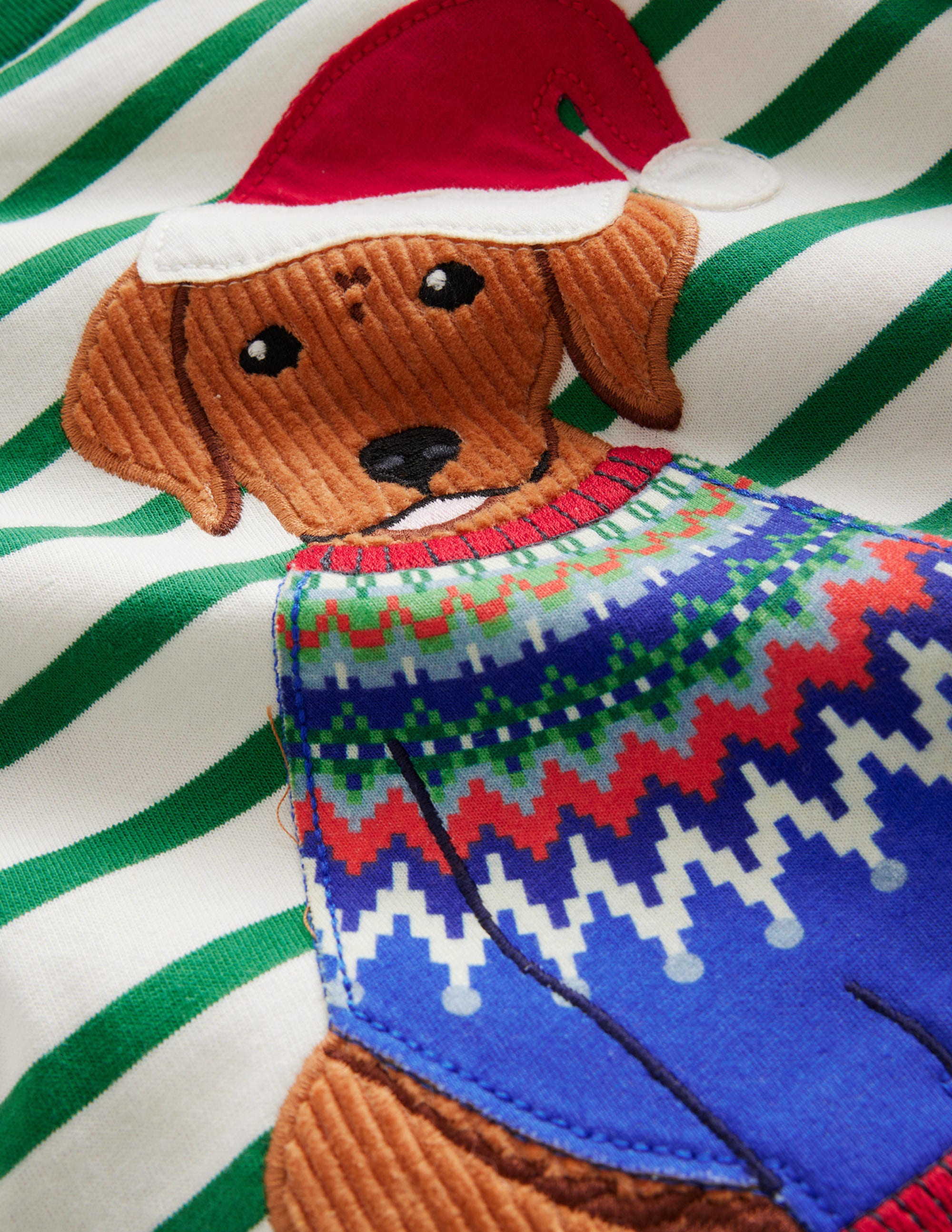 T-Shirt mit festlicher Applikation-Tiefgrün/Naturweiß Hund - Image 3