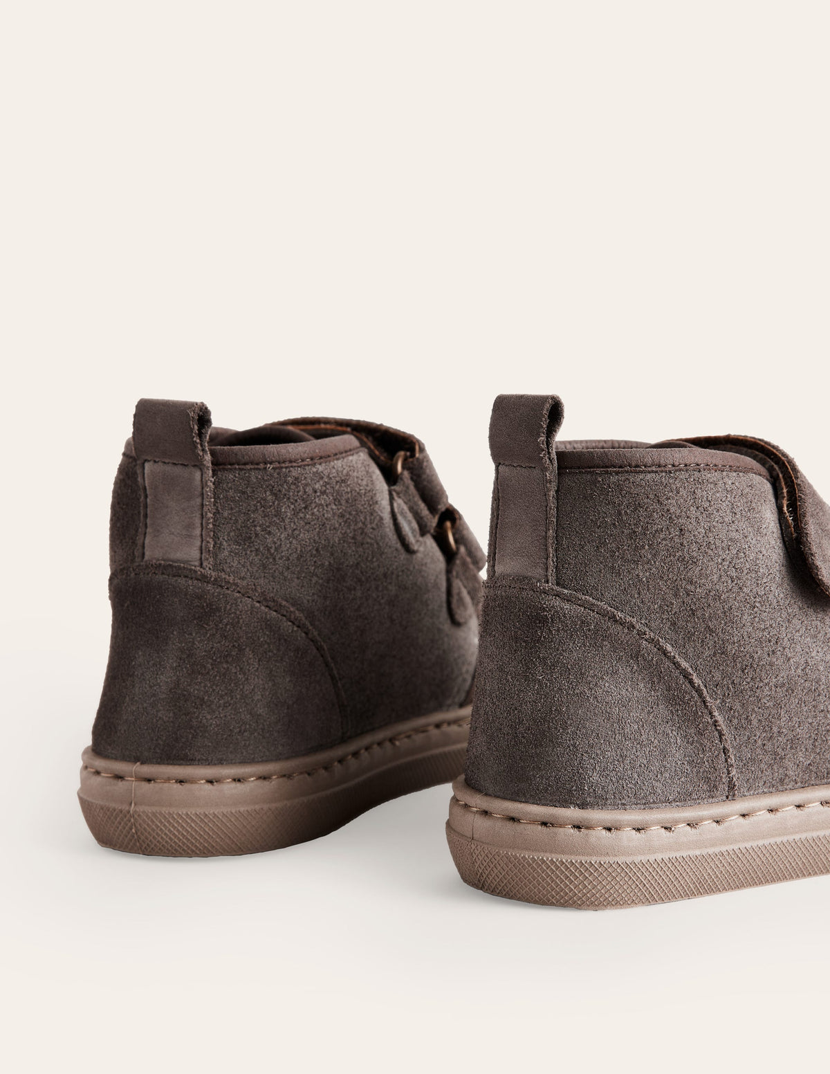 Wildleder-Riemenstiefel-Grau-3