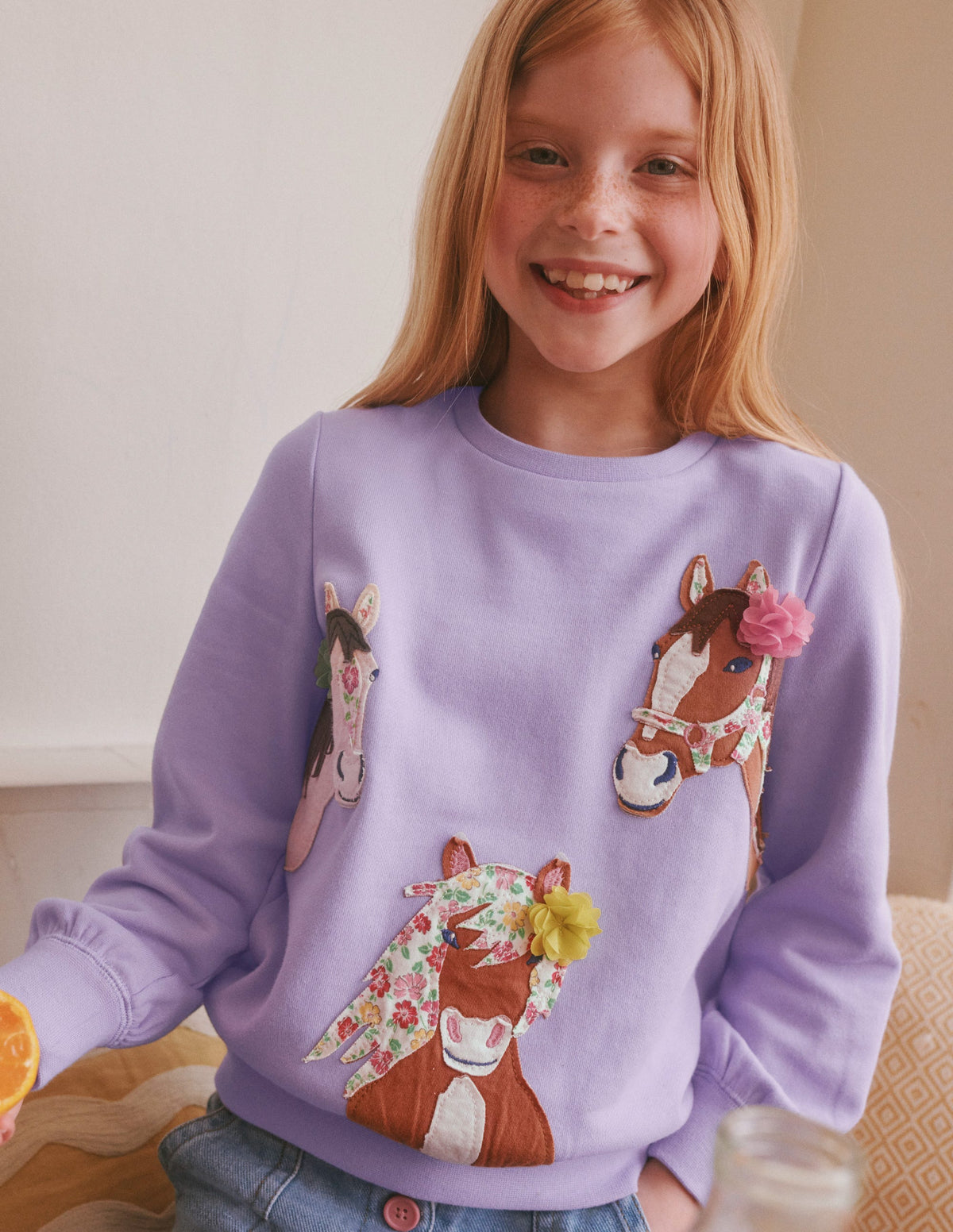 Sweatshirt mit Logo-Applikation-Rittersporn „Misty Lavender“ - Image 5