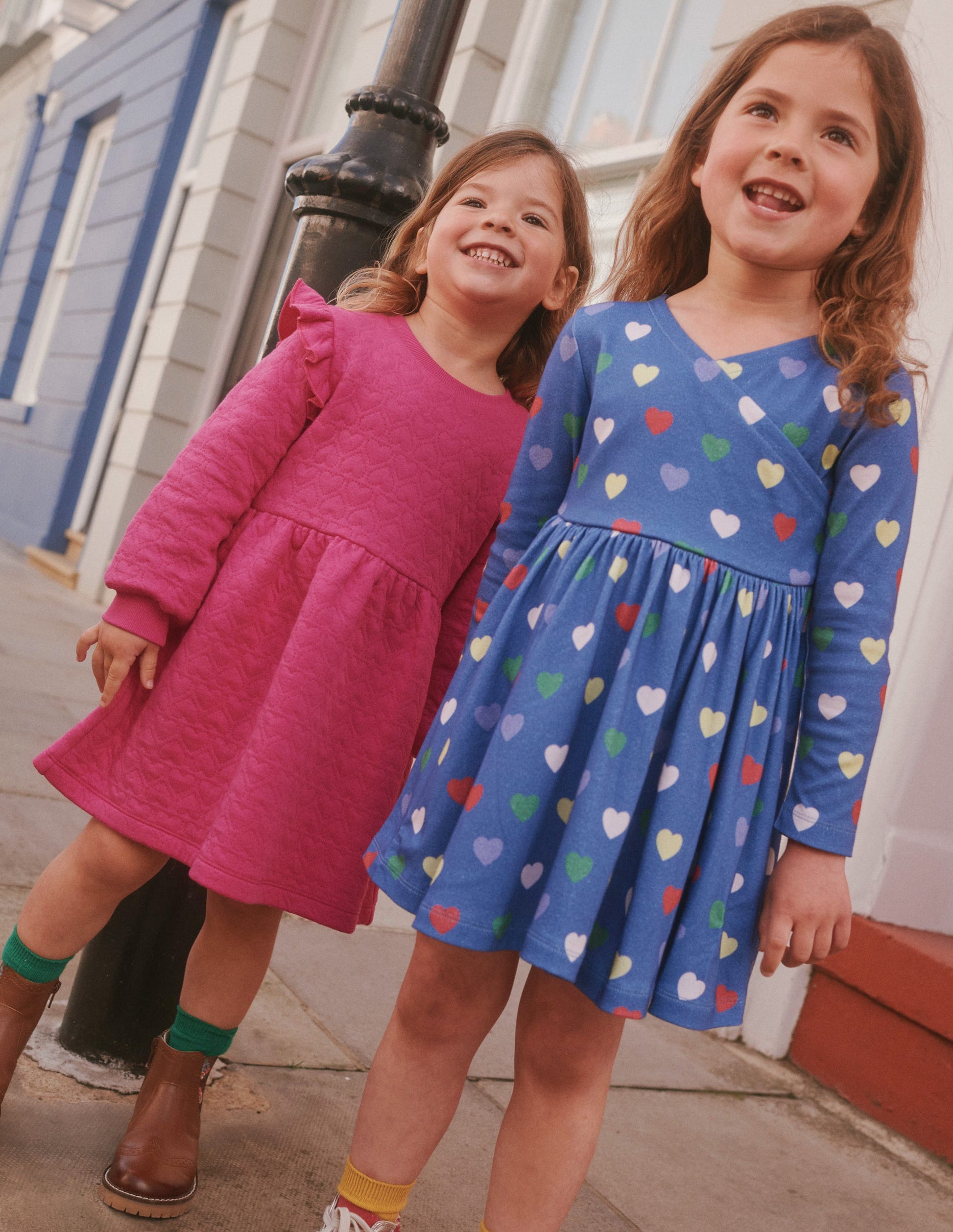 Ballerina-Kleid aus Jersey-Schuluniform-Marineblau Herzen-4
