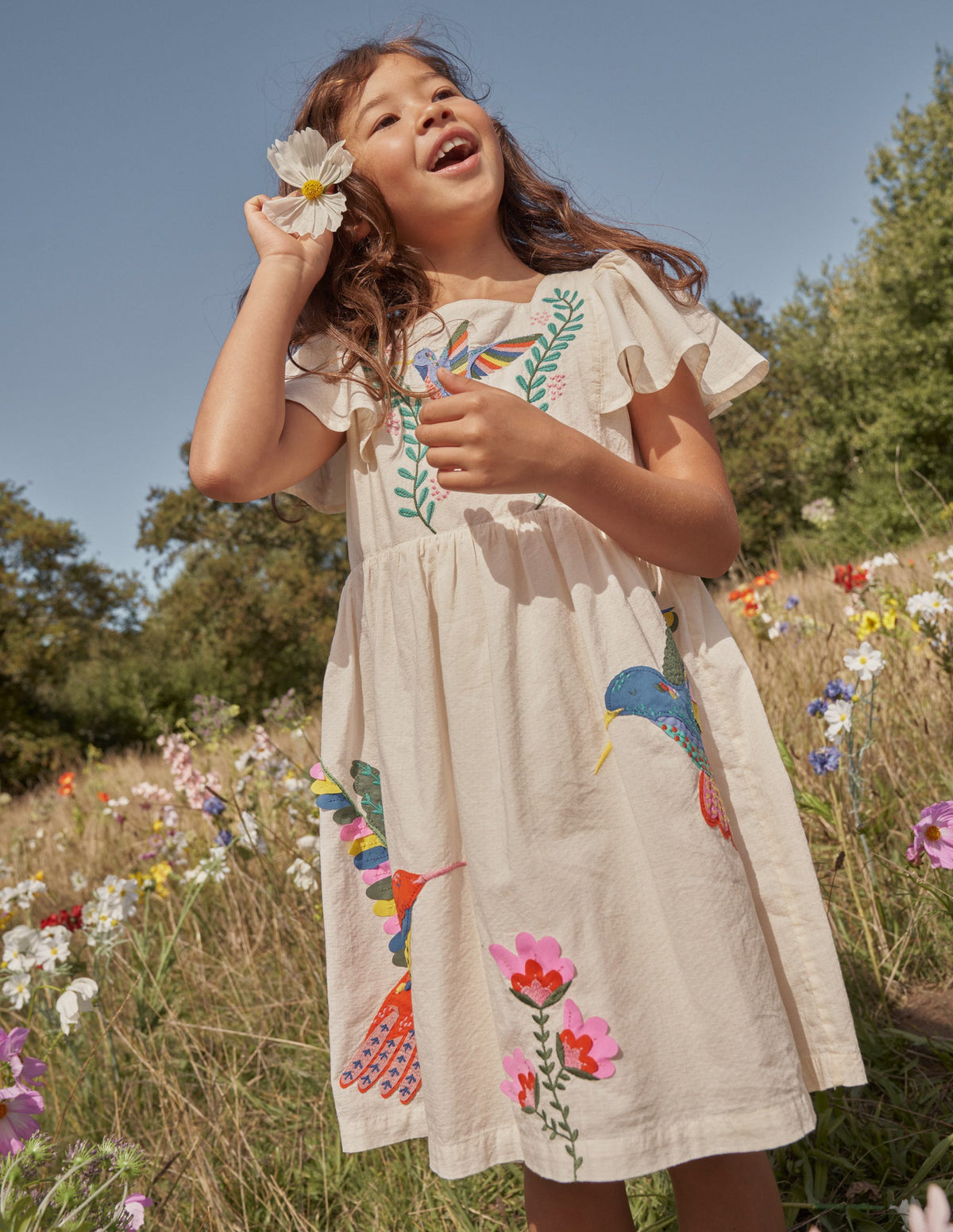 Robe à manches volantées avec appliqué-Gousse de vanille-4