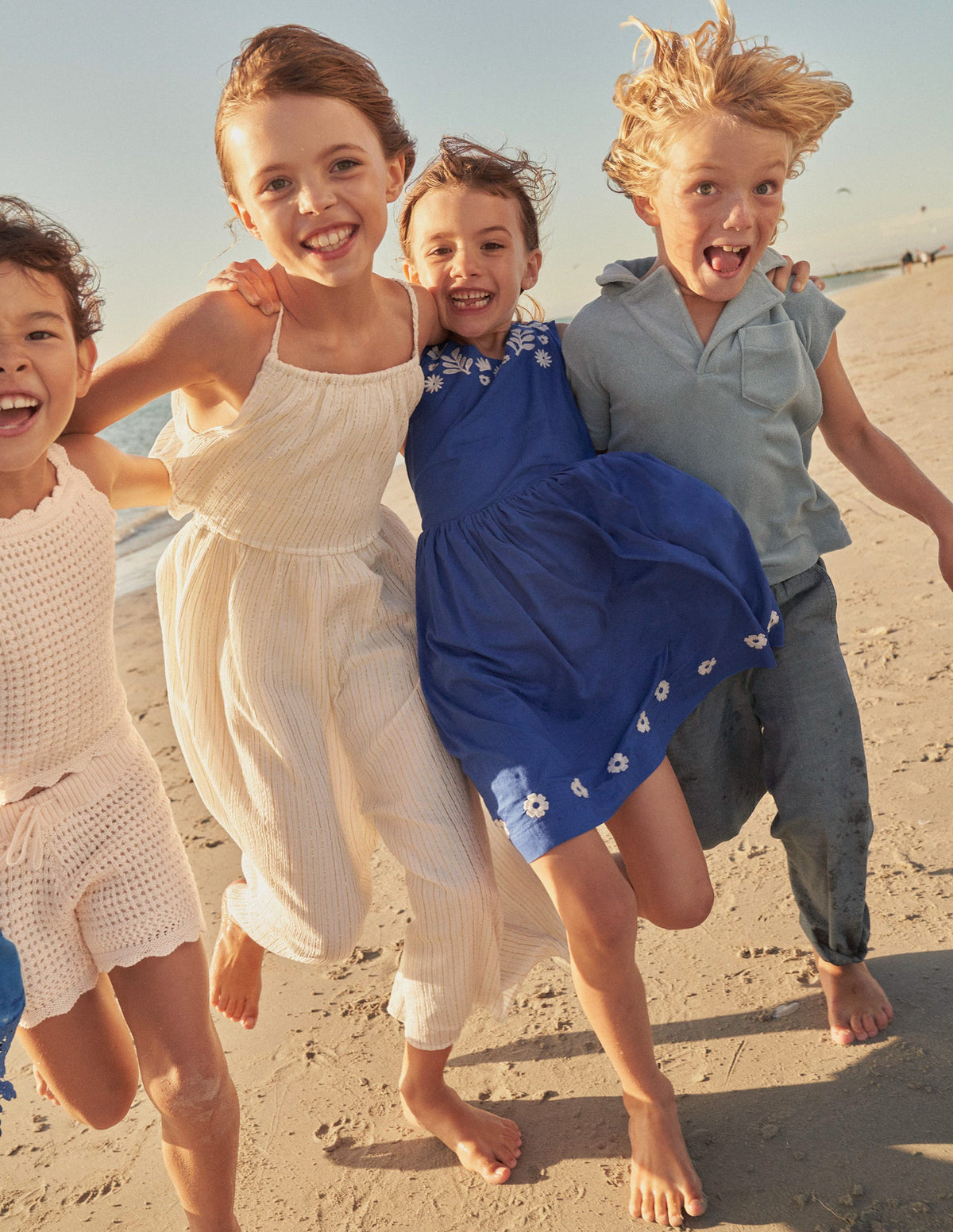 Besticktes Kleid mit überkreuzten Trägern-Stahlblau-4