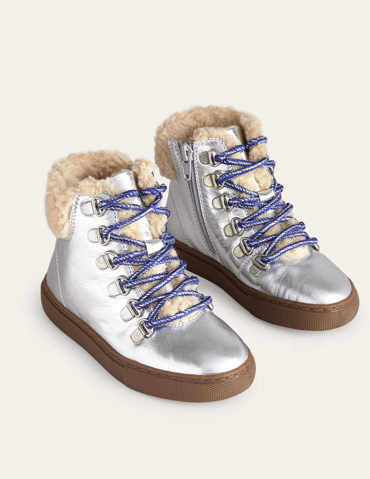Flauschige Schnürstiefel aus Leder-Silber Metallic - Image 2
