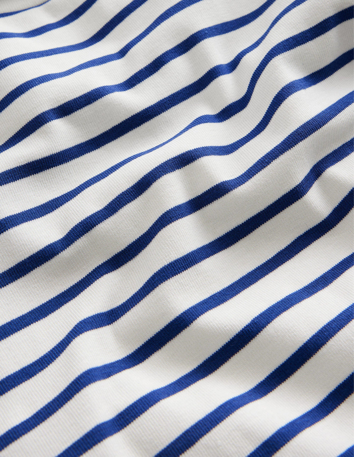 Superweiches Oberteil mit Rollkragen-Black/Ivory Stripe - Image 3